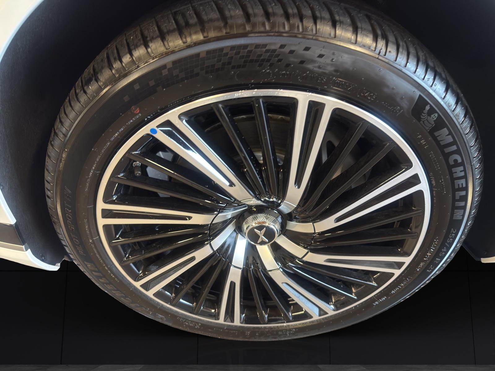 XPENG G9 Performance AWD-image-8