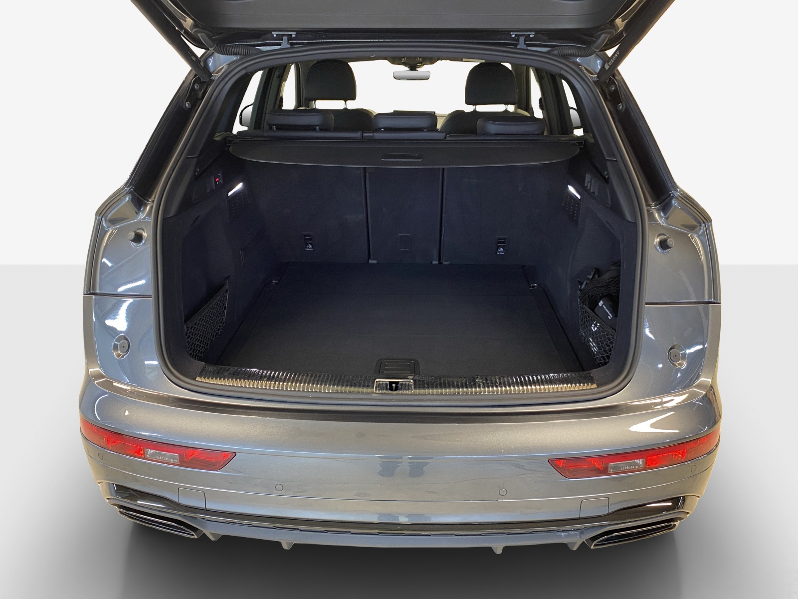 AUDI Q5 40 TDI quattro S-tronic-image-12