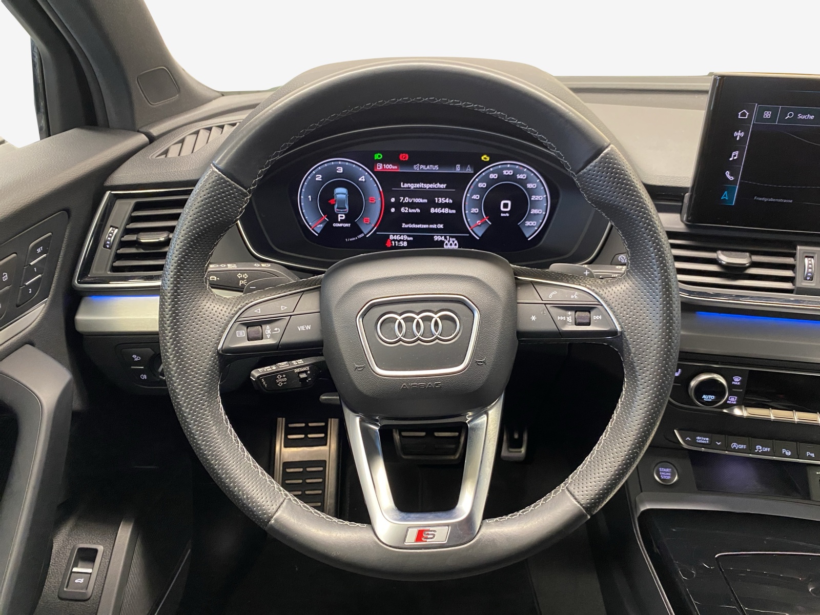 AUDI Q5 40 TDI quattro S-tronic-image-9