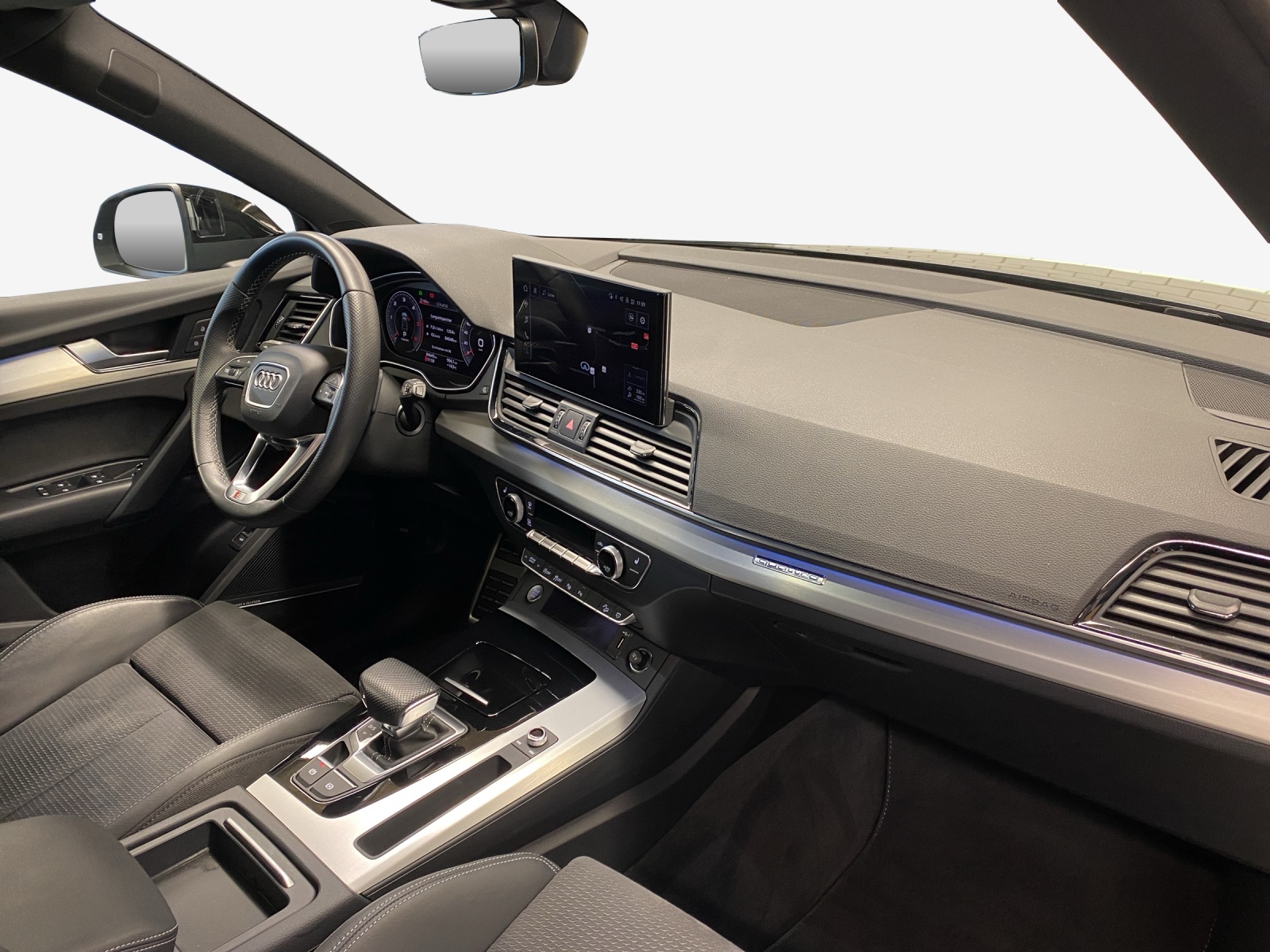 AUDI Q5 40 TDI quattro S-tronic-image-13