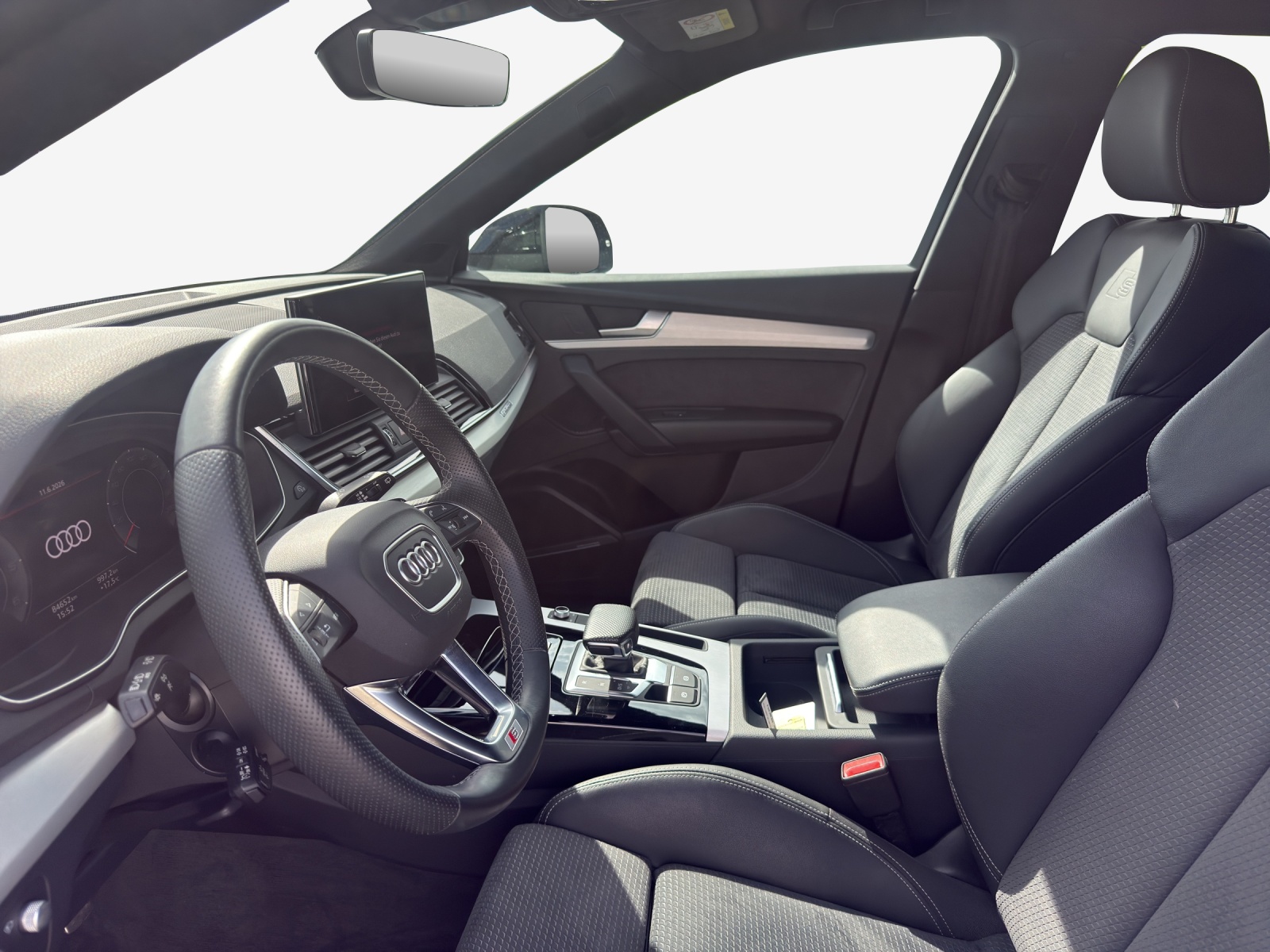 AUDI Q5 40 TDI Black Edition quattro S-tronic-image-7