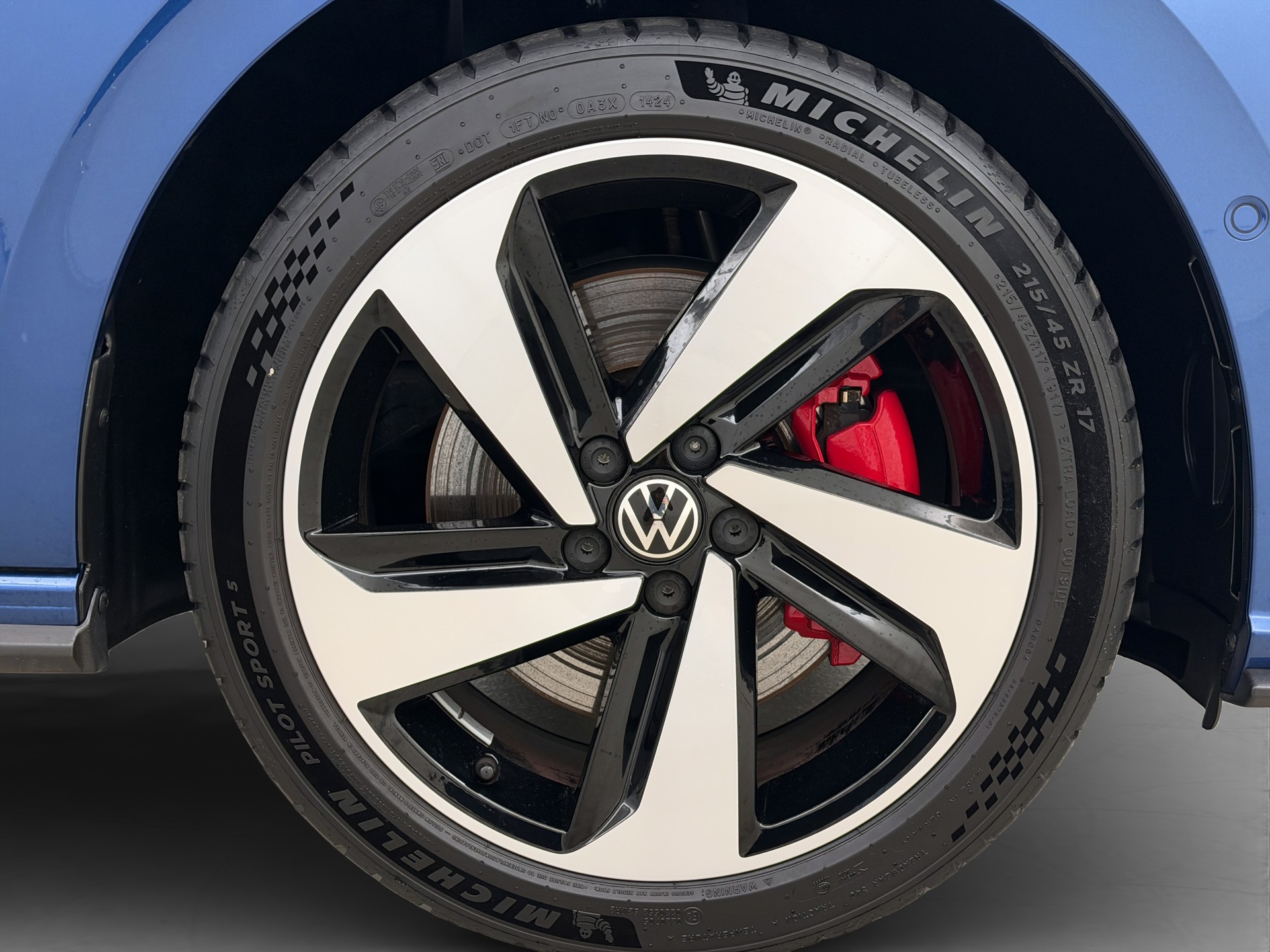VW Polo 2.0 TSI GTI DSG-image-13