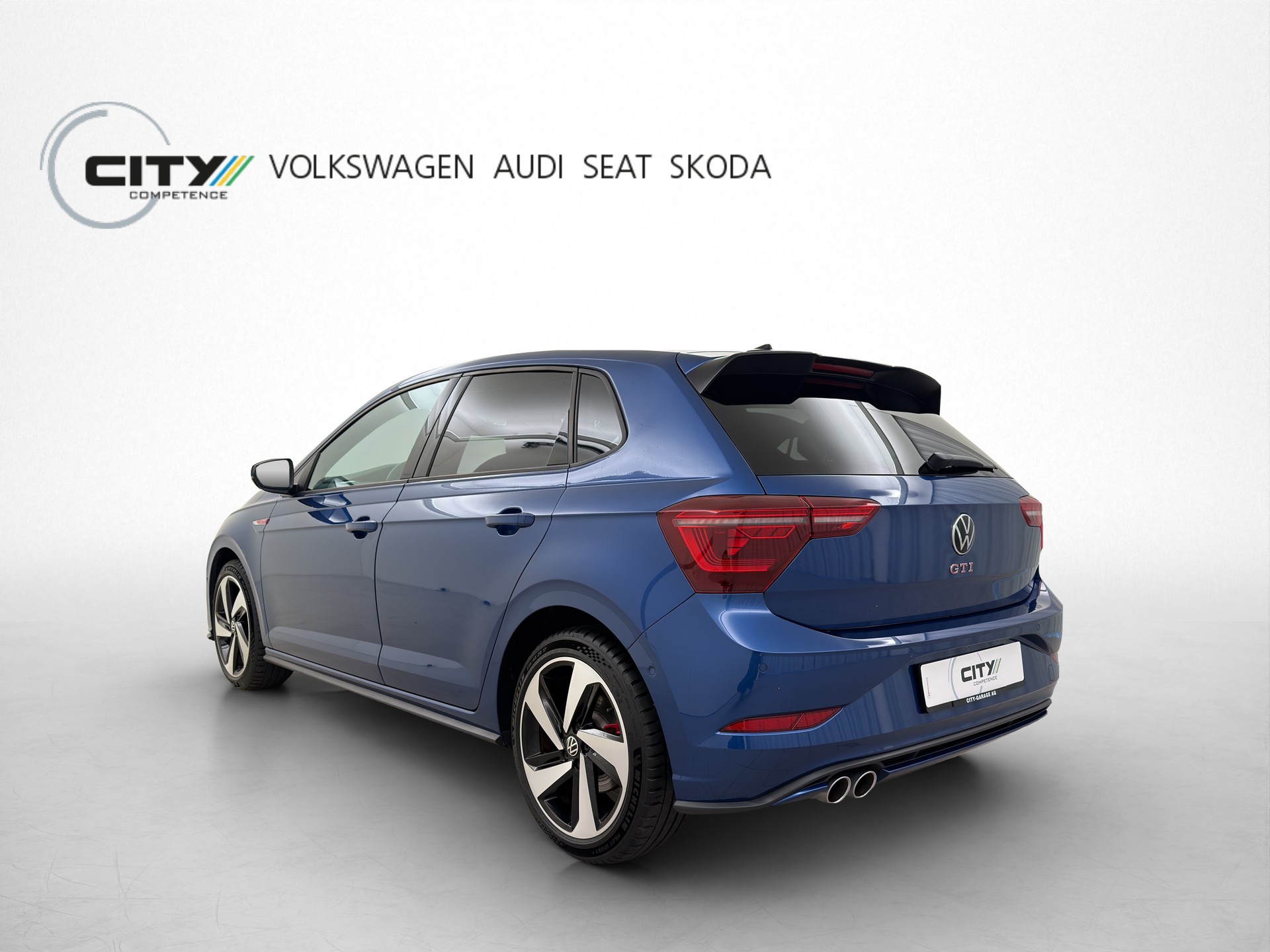 VW Polo 2.0 TSI GTI DSG-image-1