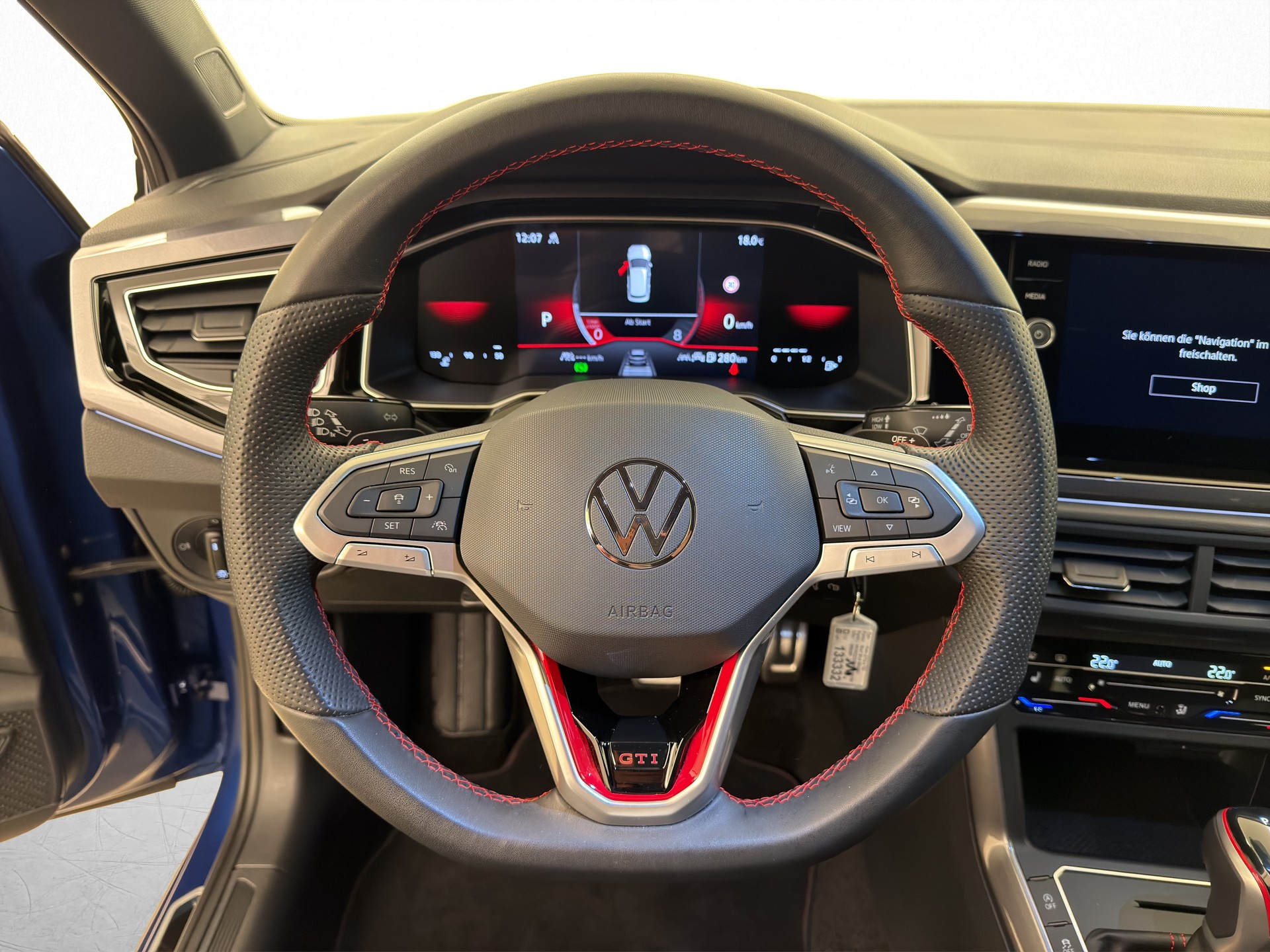 VW Polo 2.0 TSI GTI DSG-image-6