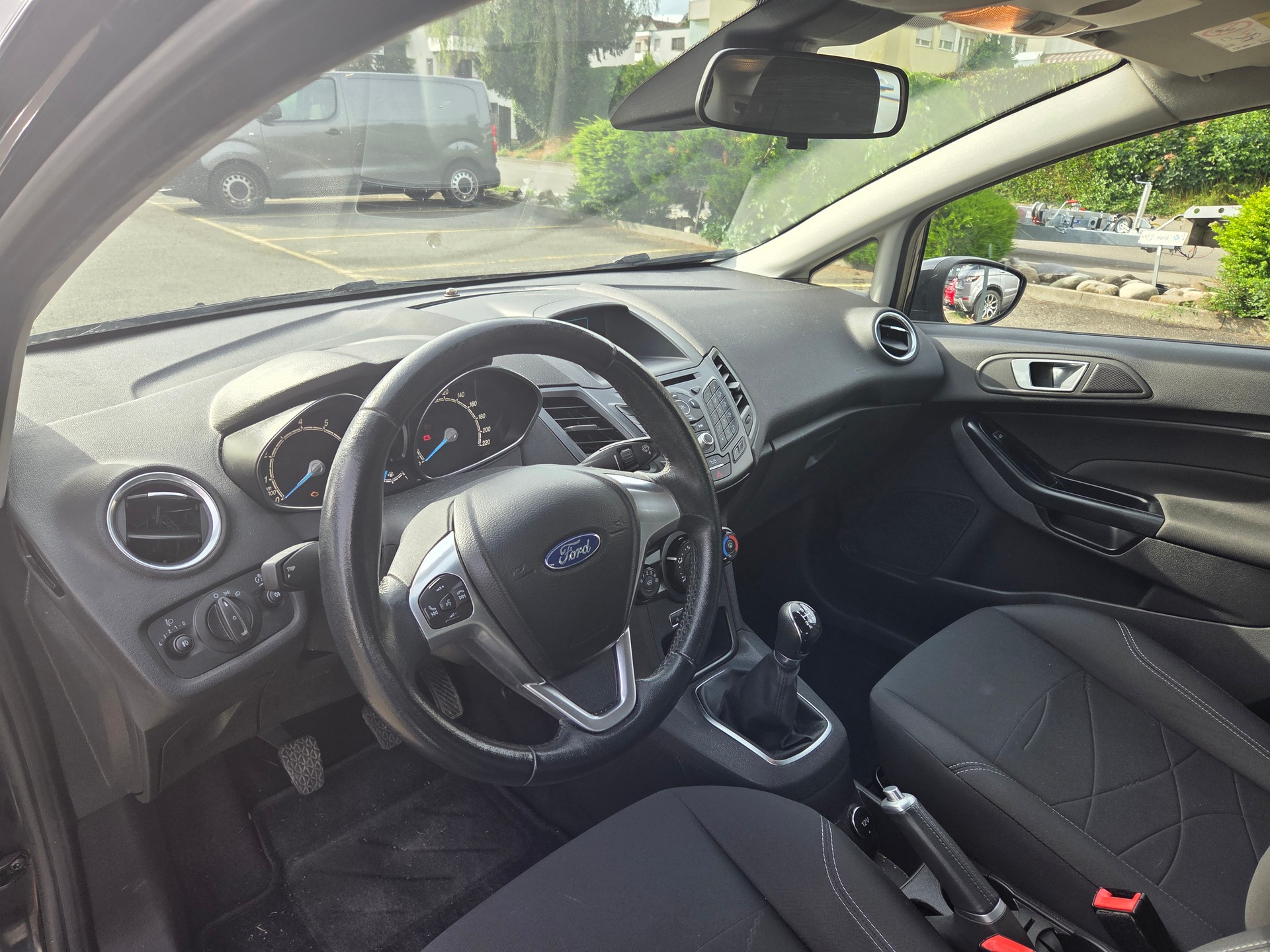 FORD Fiesta 1.0 SCTi Titanium-image-9