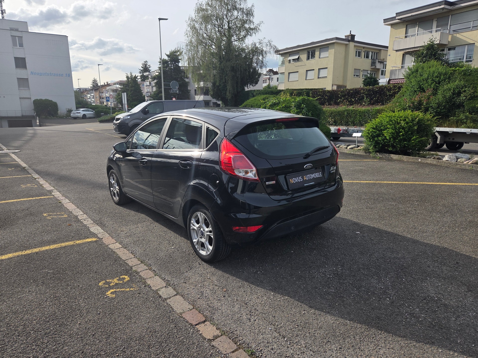 FORD Fiesta 1.0 SCTi Titanium-image-2
