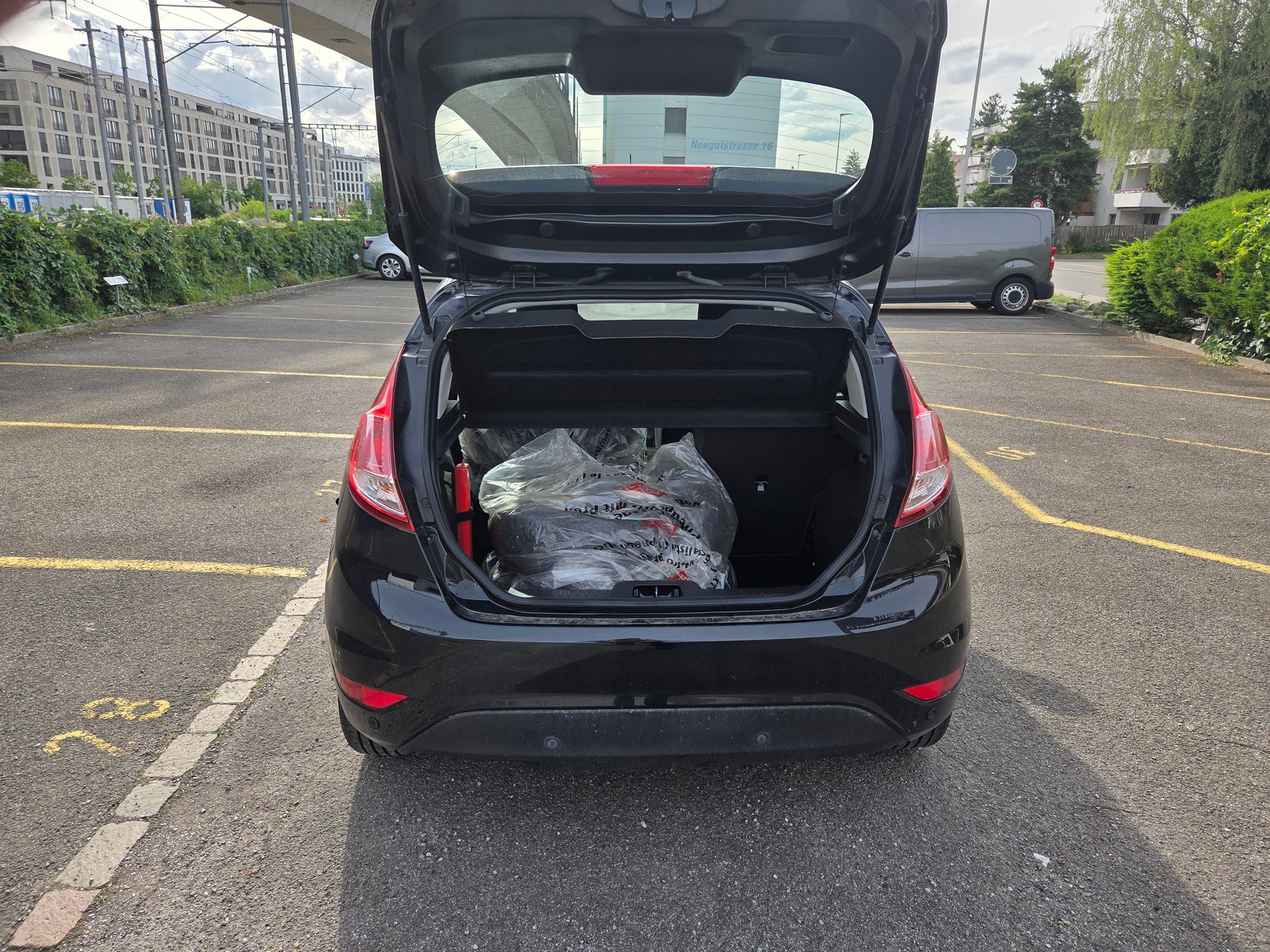 FORD Fiesta 1.0 SCTi Titanium-image-11