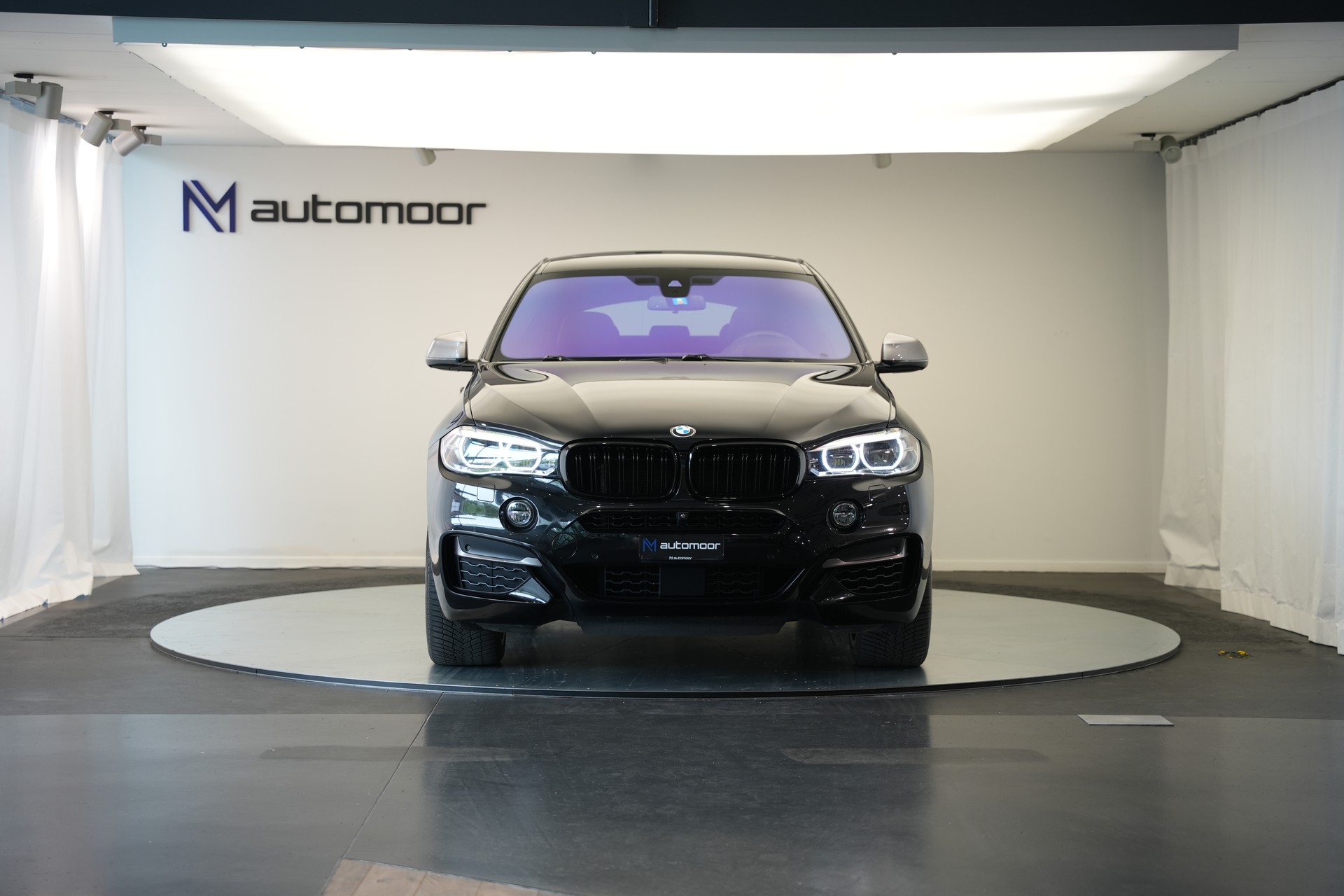 BMW X6 M50d Steptronic-image-1