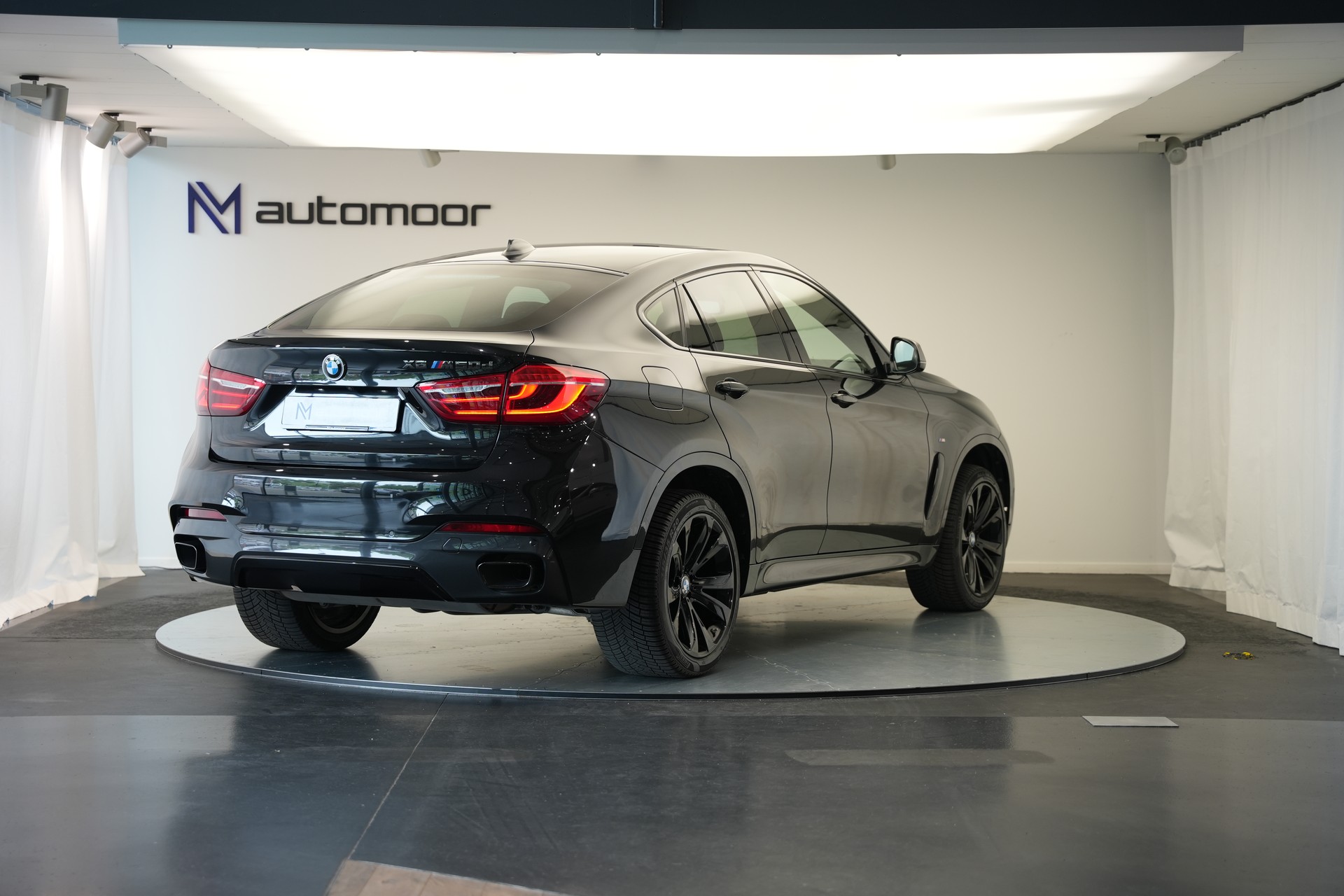 BMW X6 M50d Steptronic-image-4