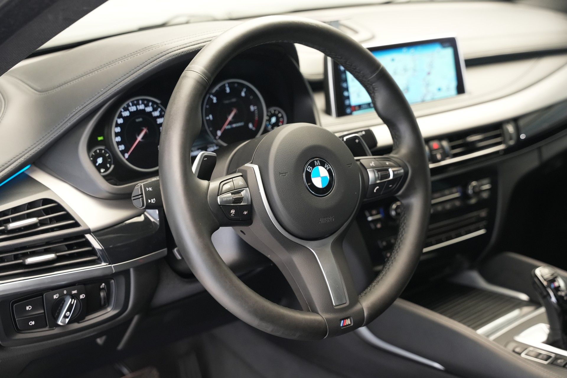 BMW X6 M50d Steptronic-image-17