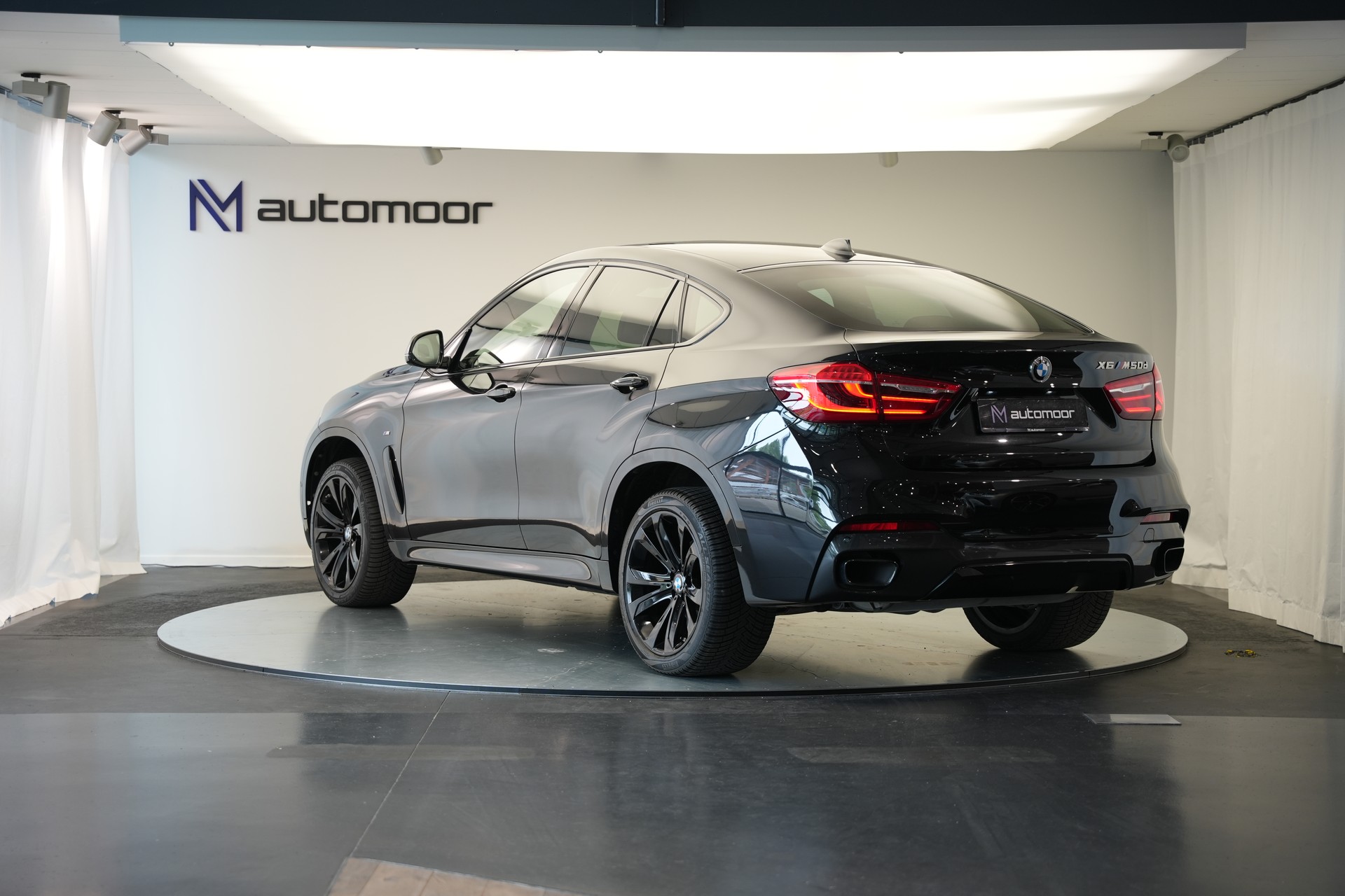BMW X6 M50d Steptronic-image-6