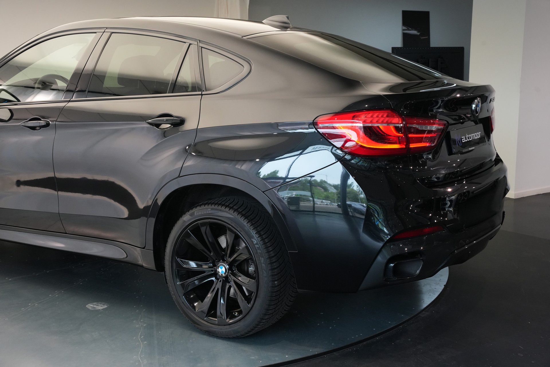 BMW X6 M50d Steptronic-image-32