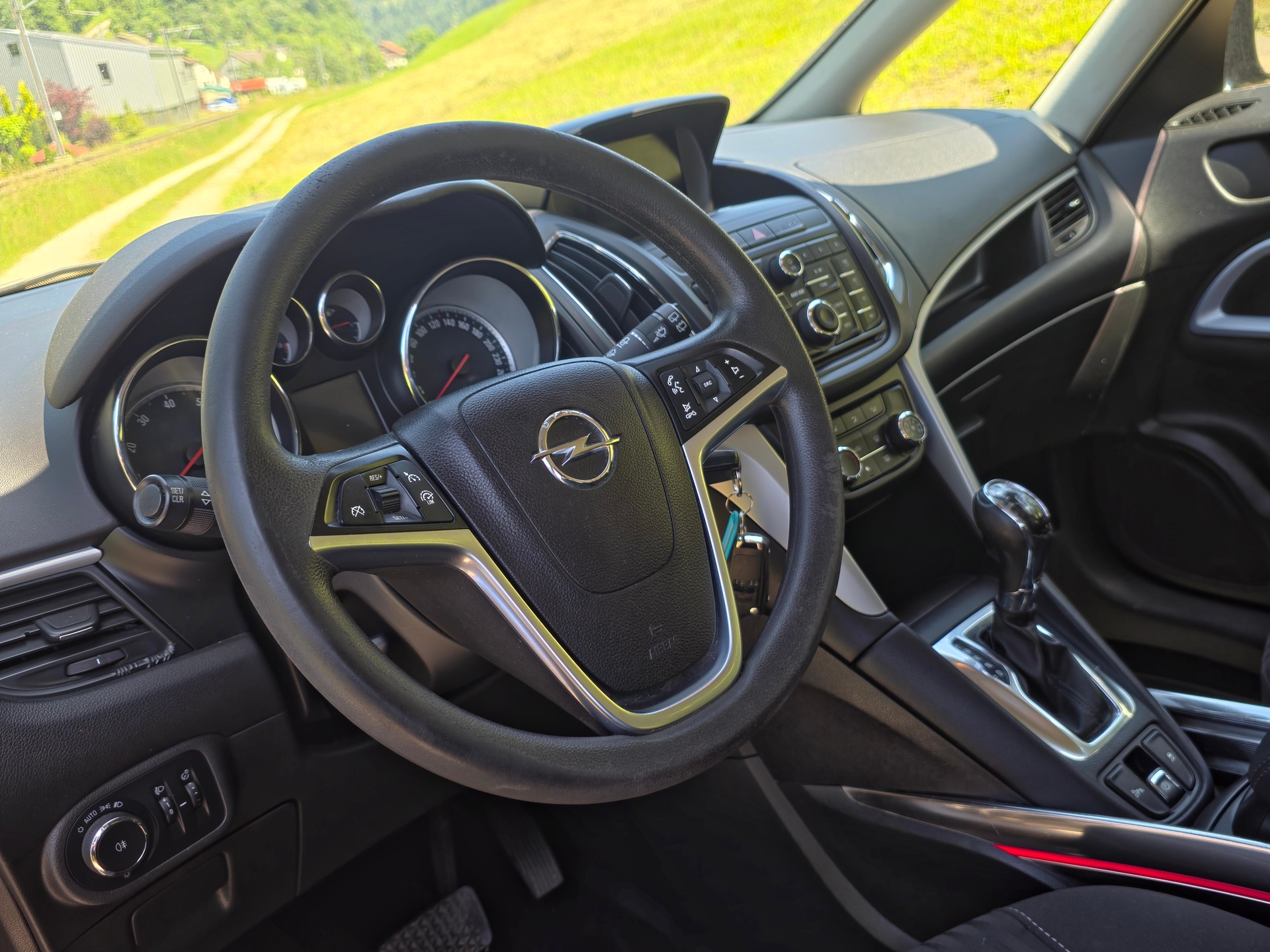 OPEL Zafira Tourer 1.4i 16V Turbo Sport Automatic | Rückfahrkamera | 7-Sitze-image-5