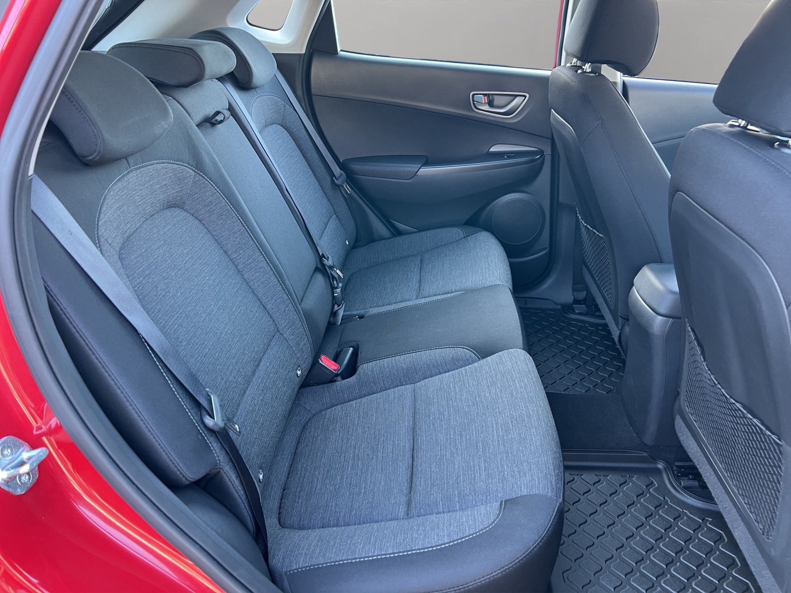 HYUNDAI Kona EV Origo-image-11