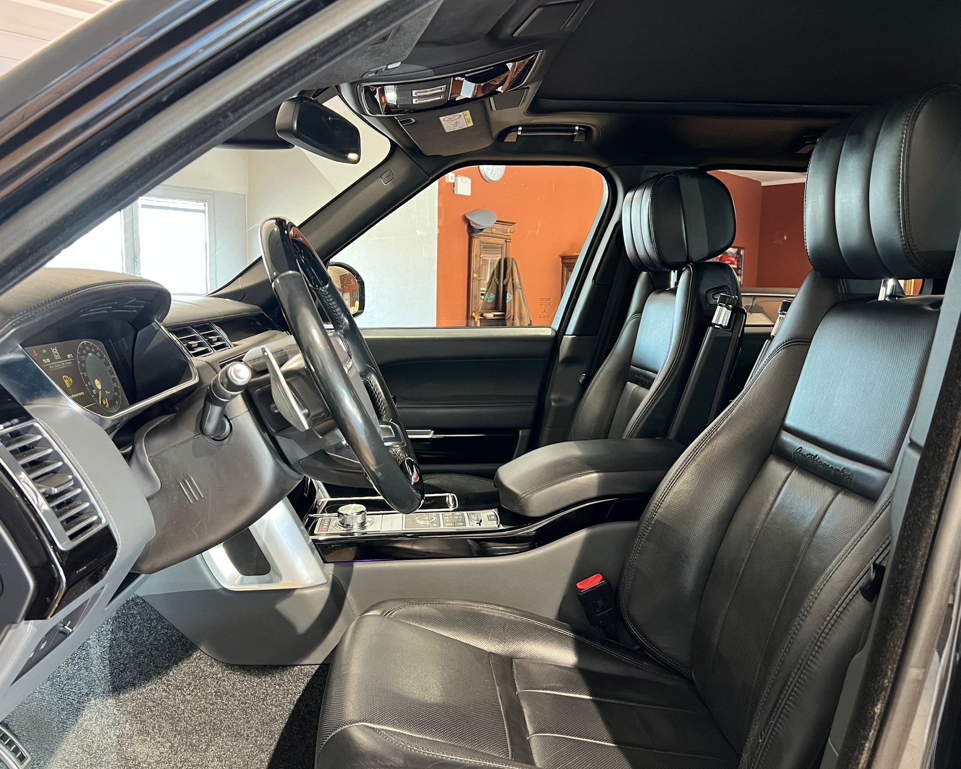 LAND ROVER Range Rover 5.0 V8 SC SV Autobiography Automatic 550 PS*Luxus Business Class Fond*-image-3
