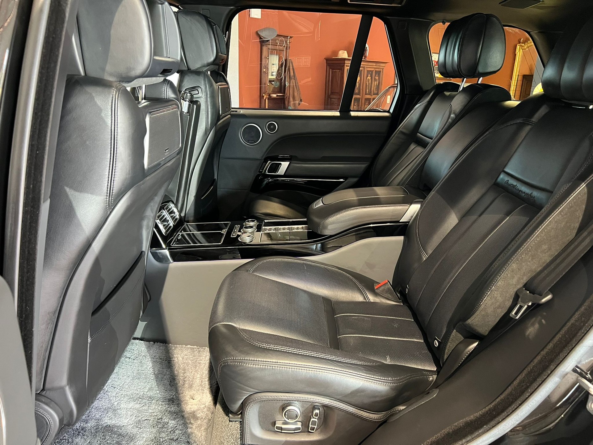LAND ROVER Range Rover 5.0 V8 SC SV Autobiography Automatic 550 PS*Luxus Business Class Fond*-image-5