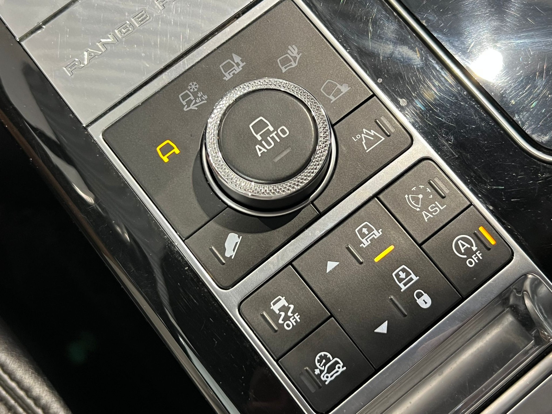 LAND ROVER Range Rover 5.0 V8 SC SV Autobiography Automatic 550 PS*Luxus Business Class Fond*-image-13