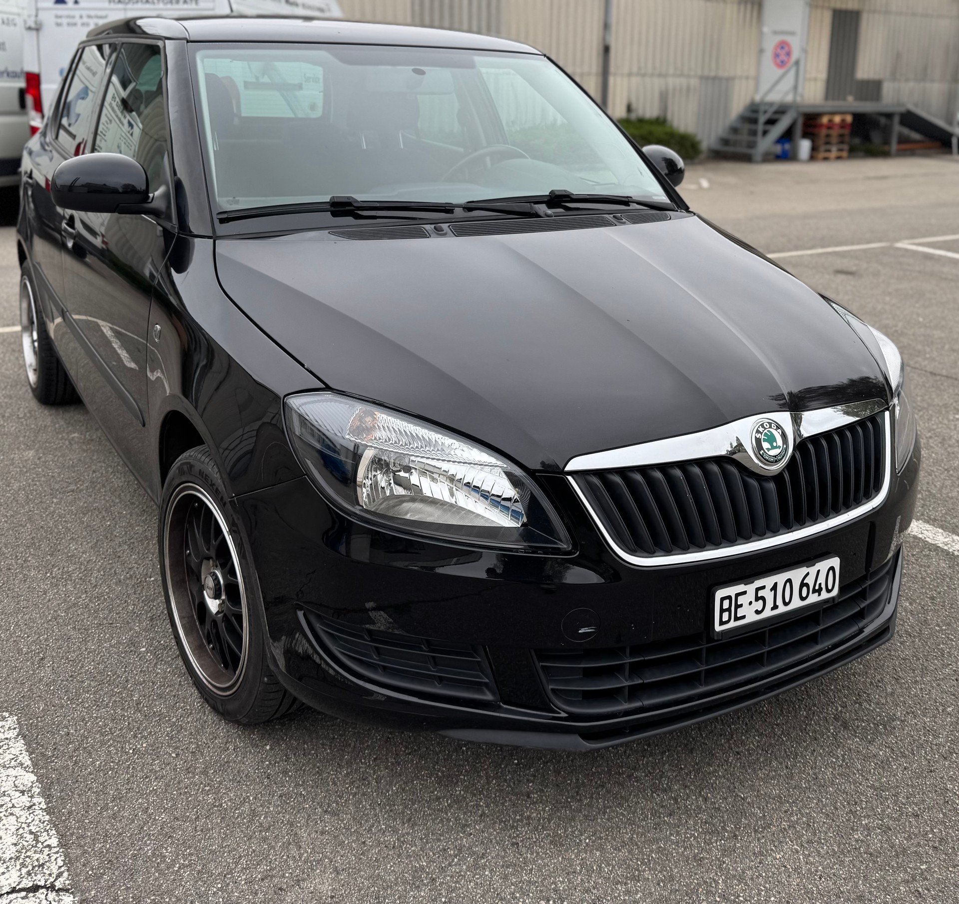 SKODA 1.2 HTP Clever-image-1