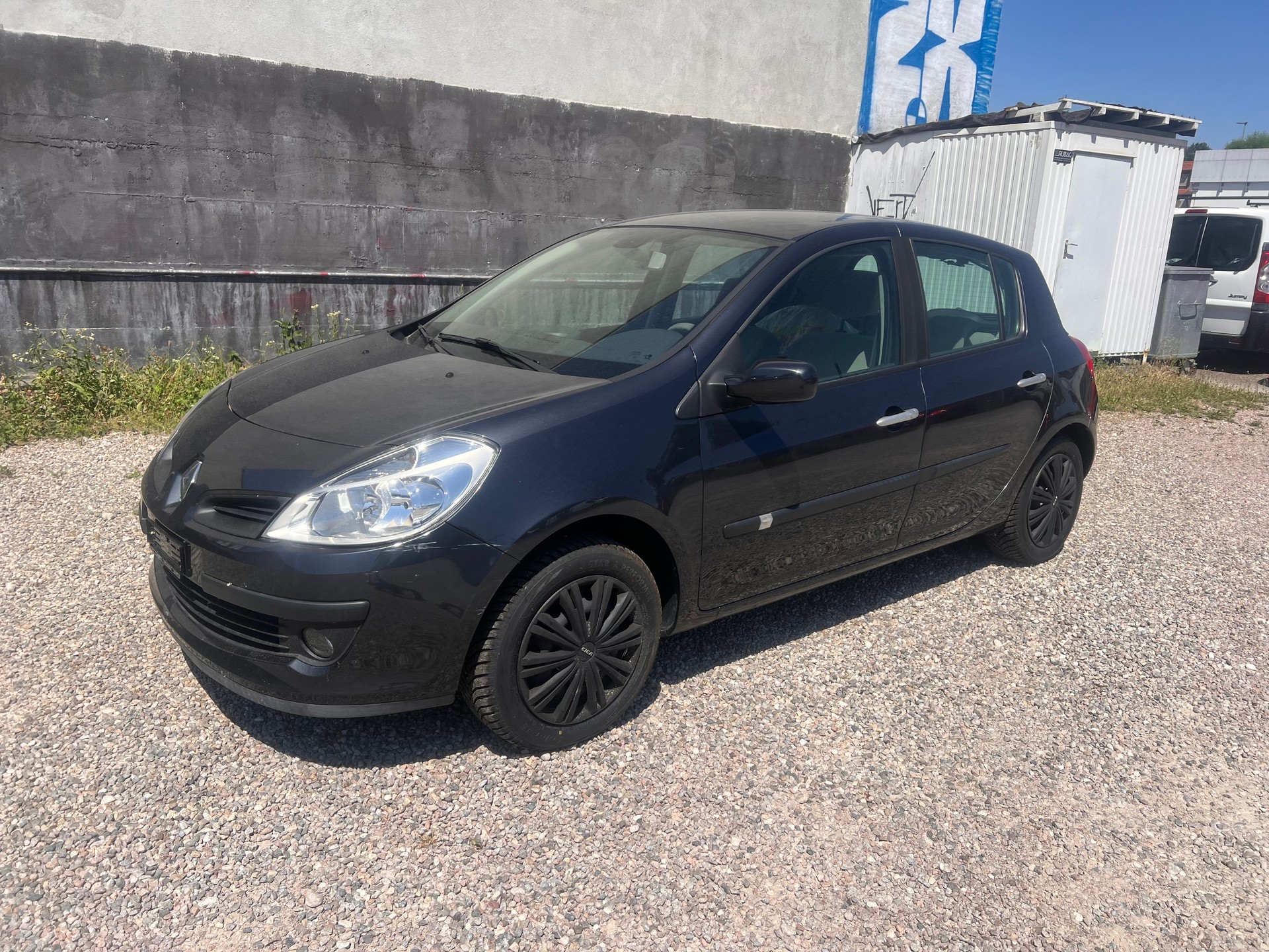 RENAULT Clio 1.6 16V Dynamique-image-2