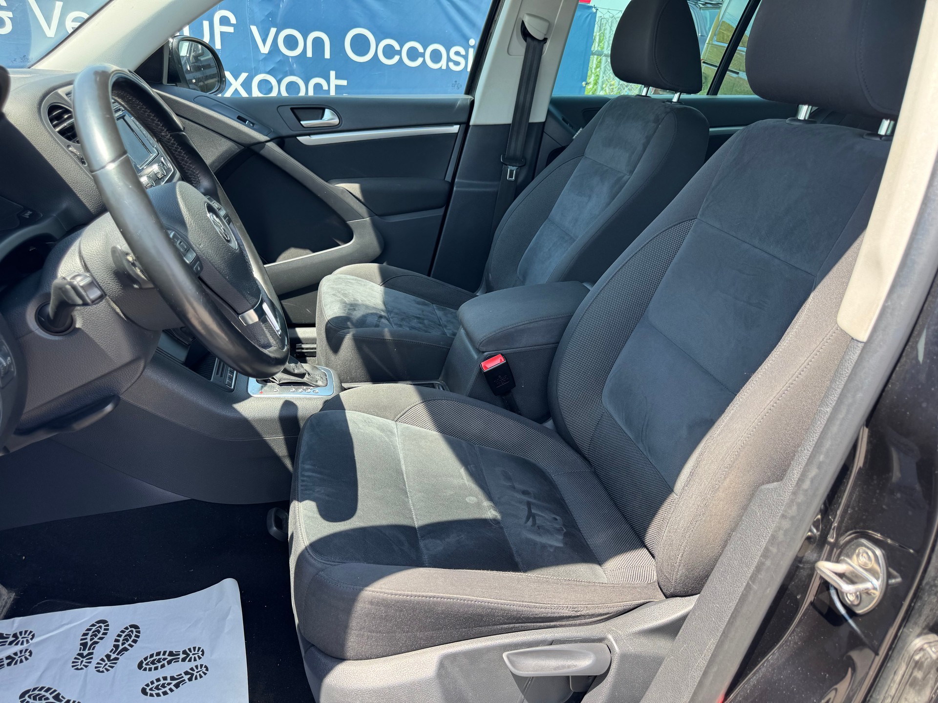 VW Tiguan 2.0 TDI BMT Cup R-Line 4Motion DSG-image-7