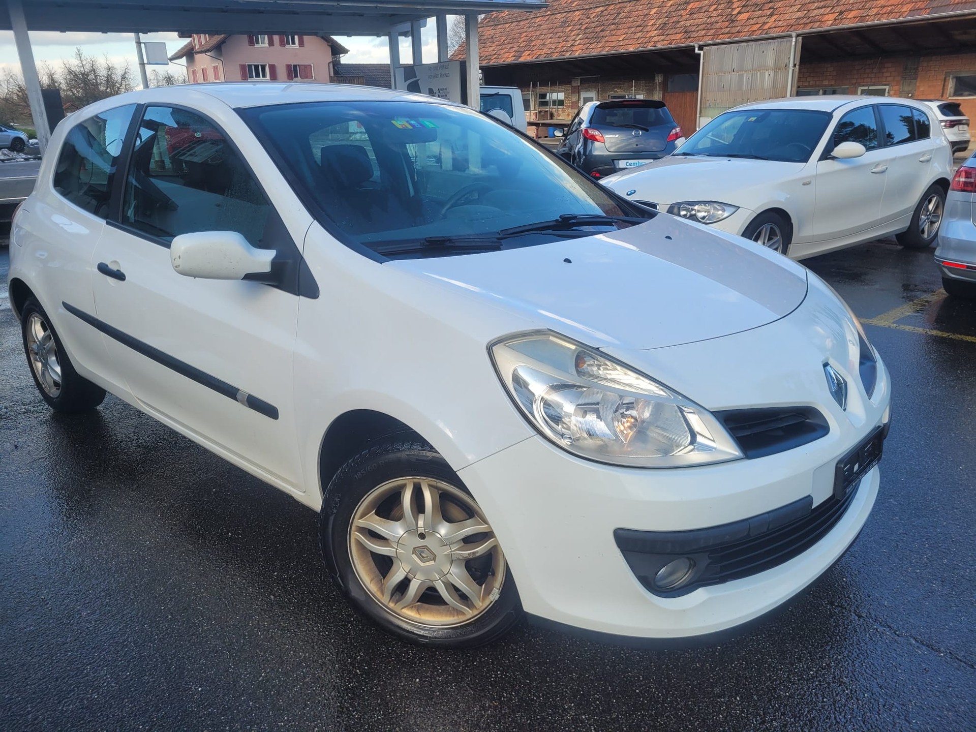 RENAULT Clio 1.6 16V Dynamique-image-2