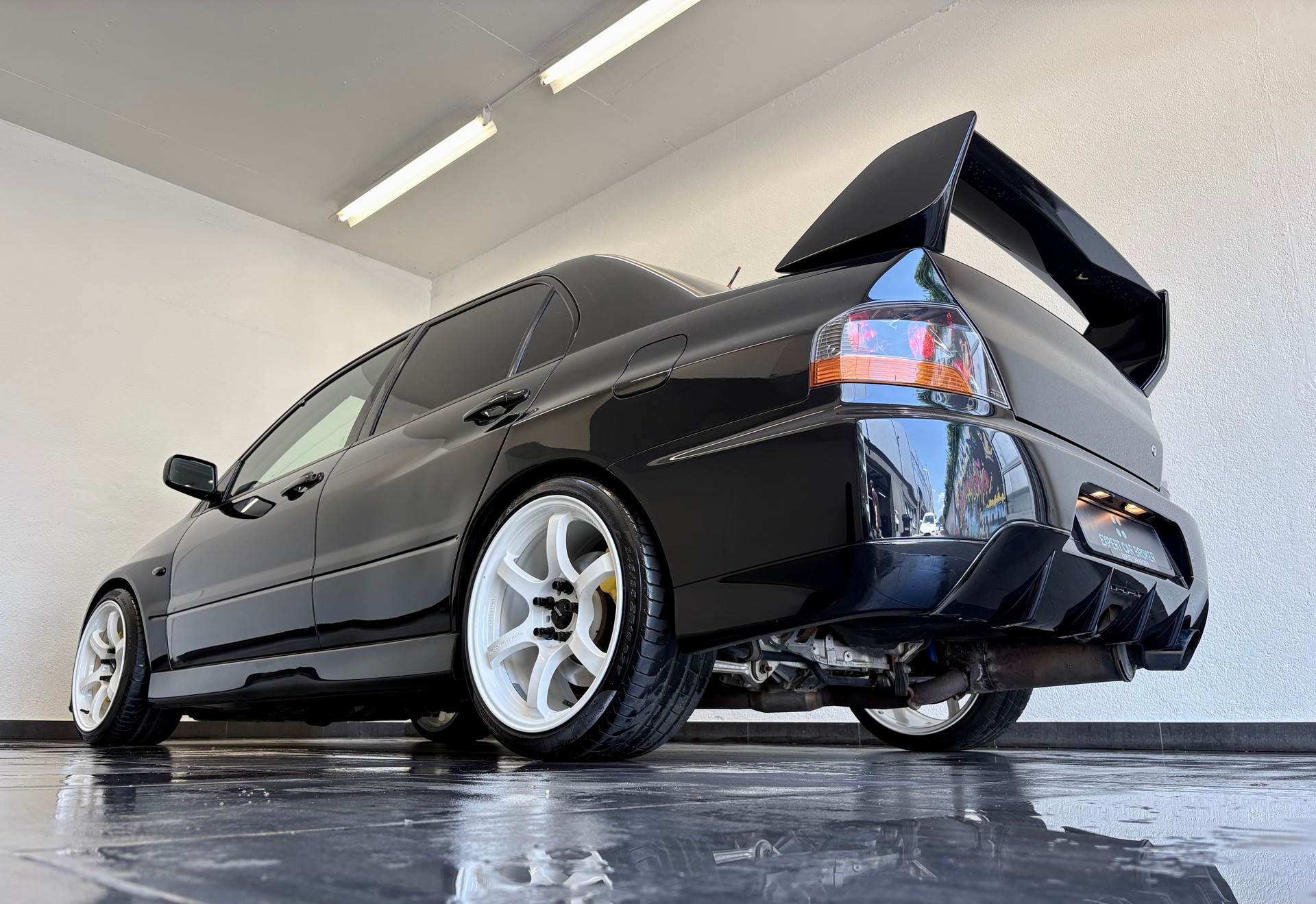 MITSUBISHI EVO IX-image-6