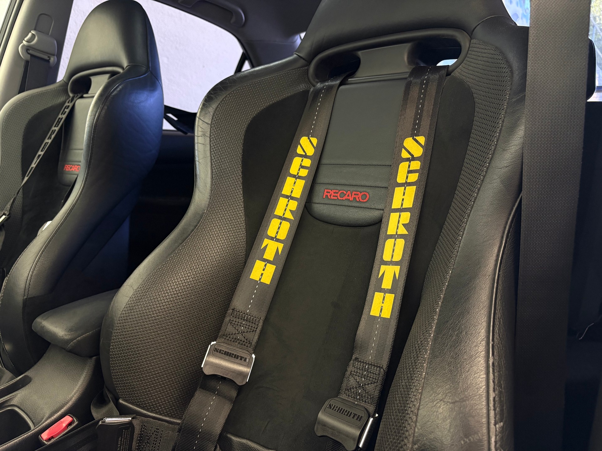 MITSUBISHI EVO IX-image-18