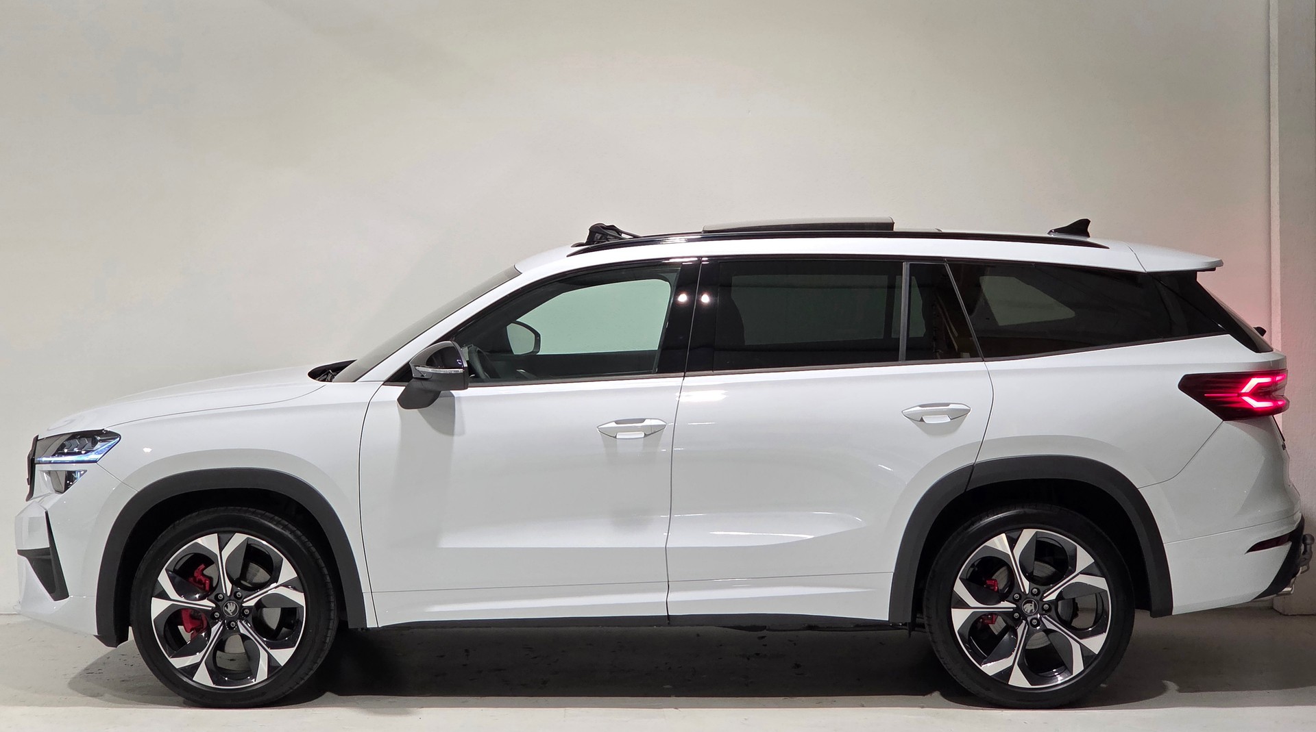 SKODA Kodiaq 2.0 TSI RS 4x4-image-1