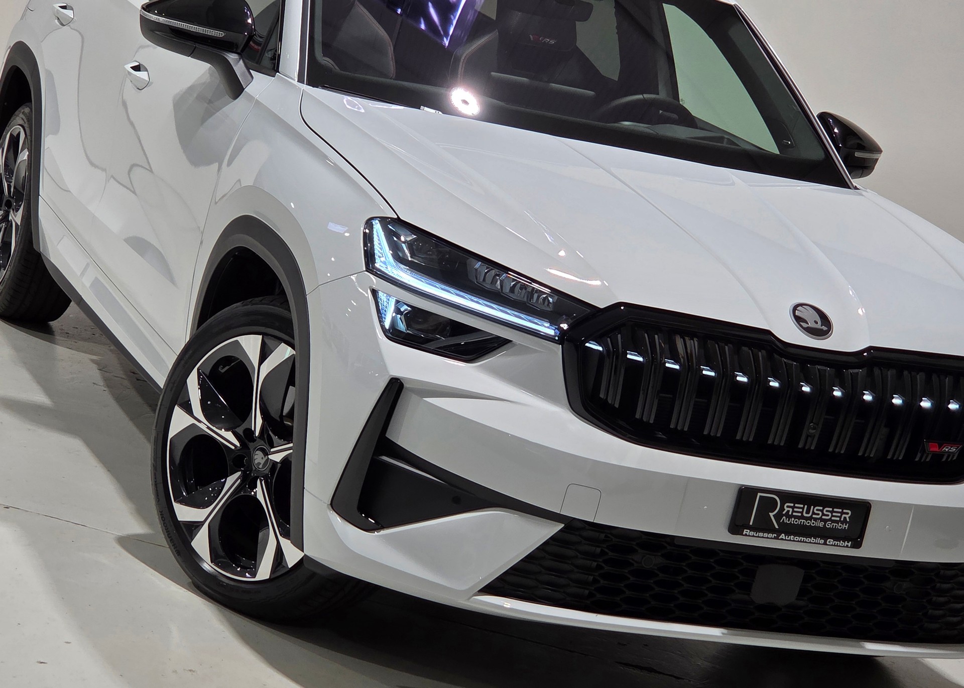SKODA Kodiaq 2.0 TSI RS 4x4-image-24