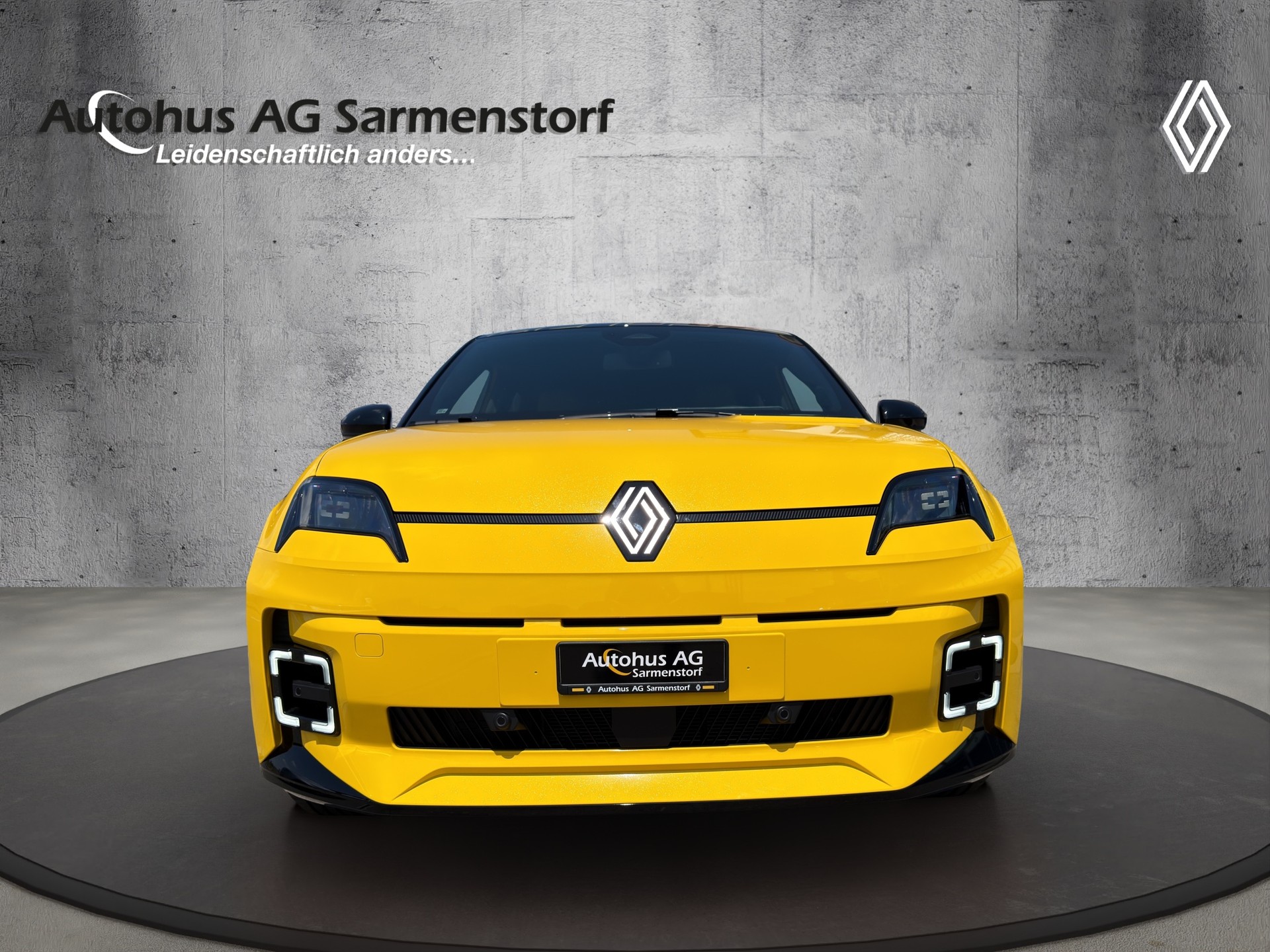 RENAULT R5 E-Tech Comfort Range 52 kWh Iconic Five-image-1