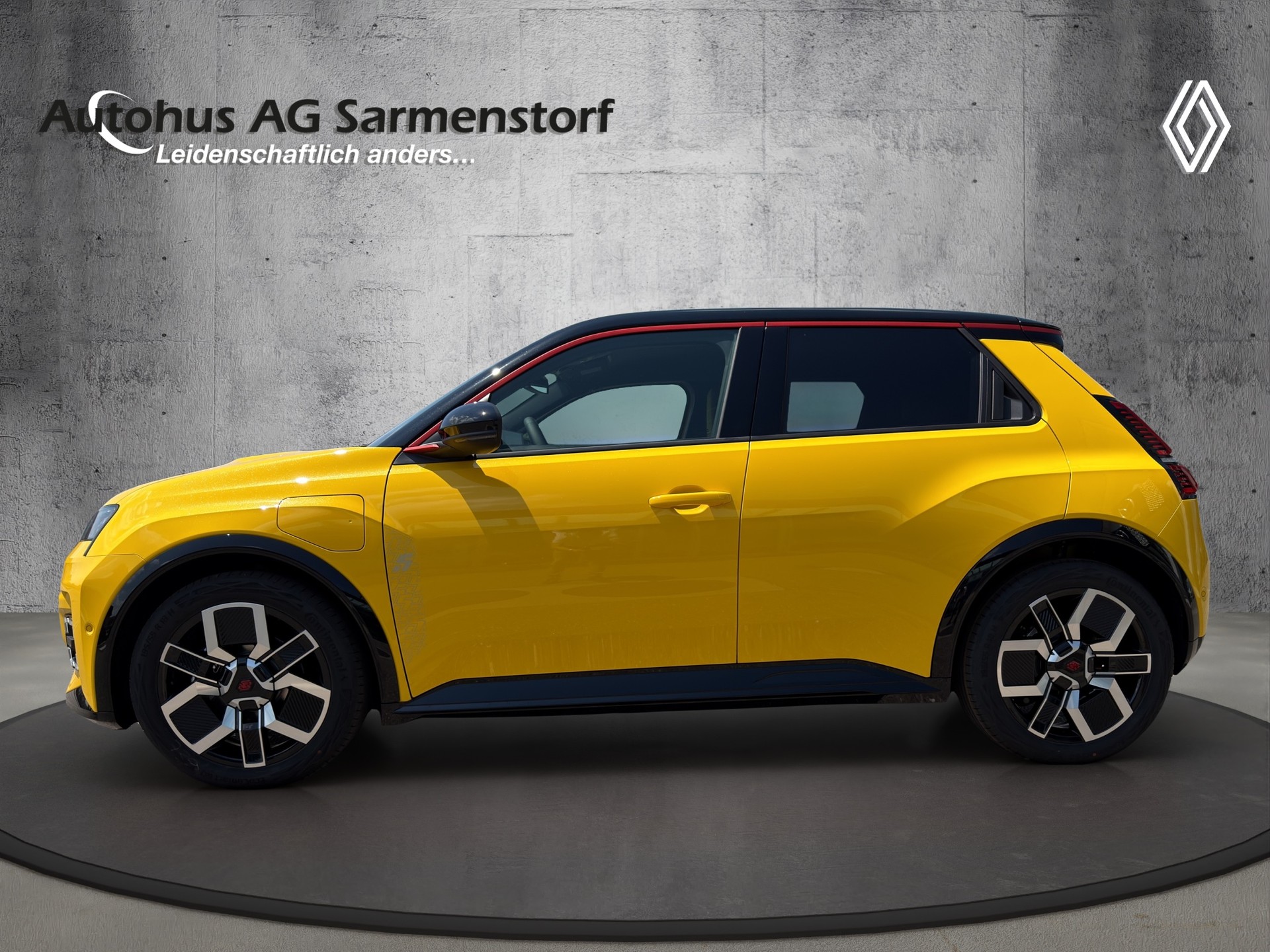 RENAULT R5 E-Tech Comfort Range 52 kWh Iconic Five-image-2