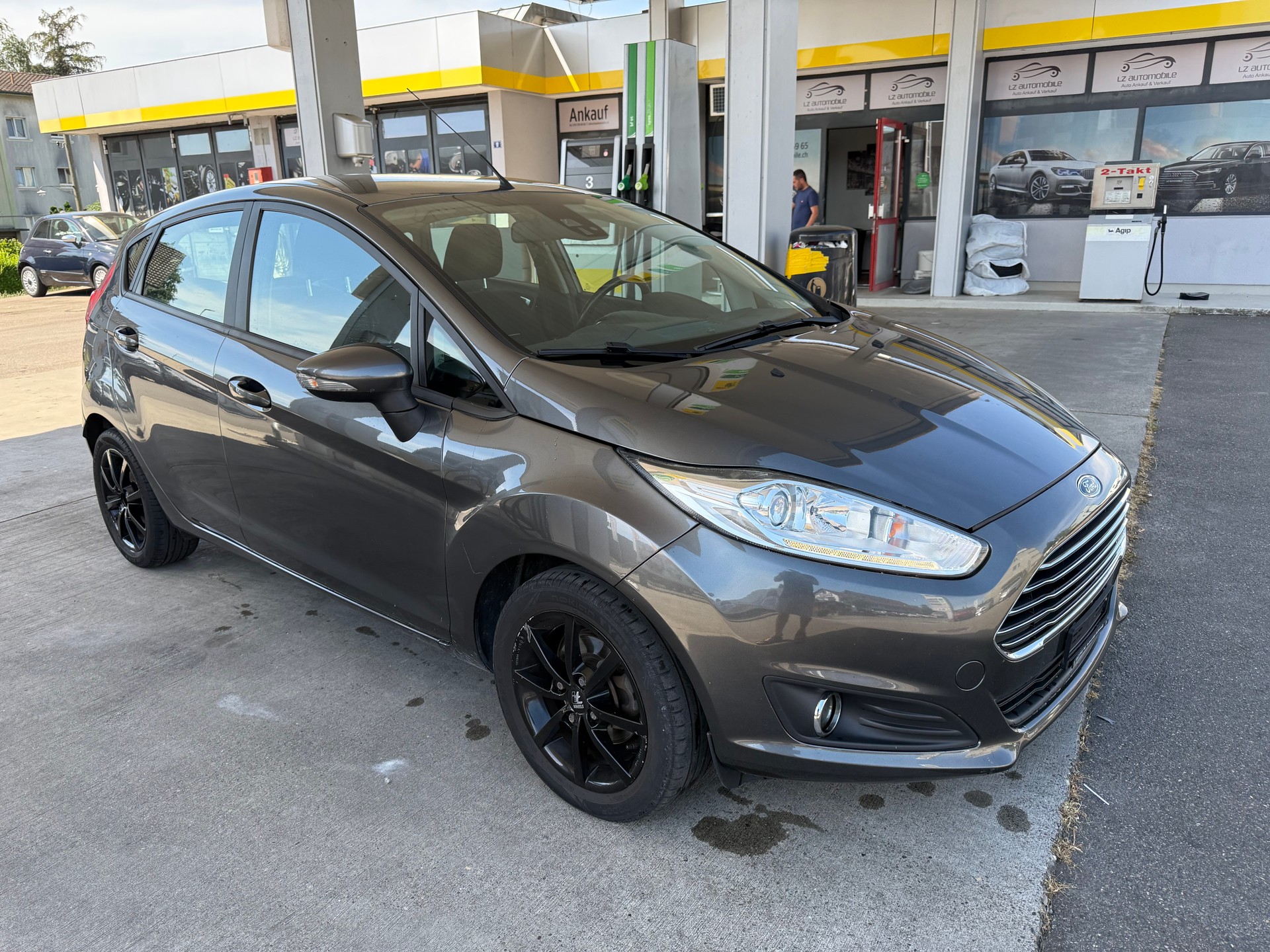 FORD Fiesta 1.0 SCTi Titanium-image-2