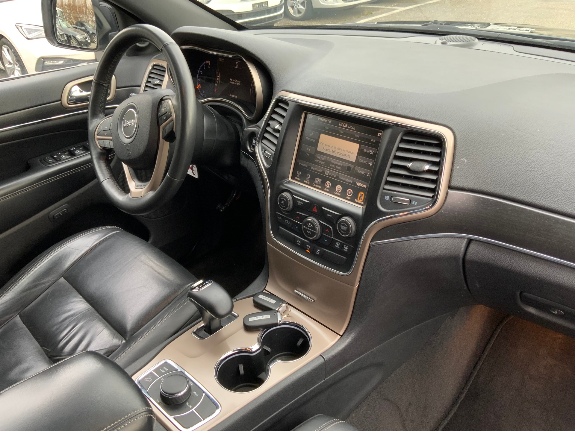 JEEP Grand Cherokee 3.0 CRD Limited Automatic-image-9
