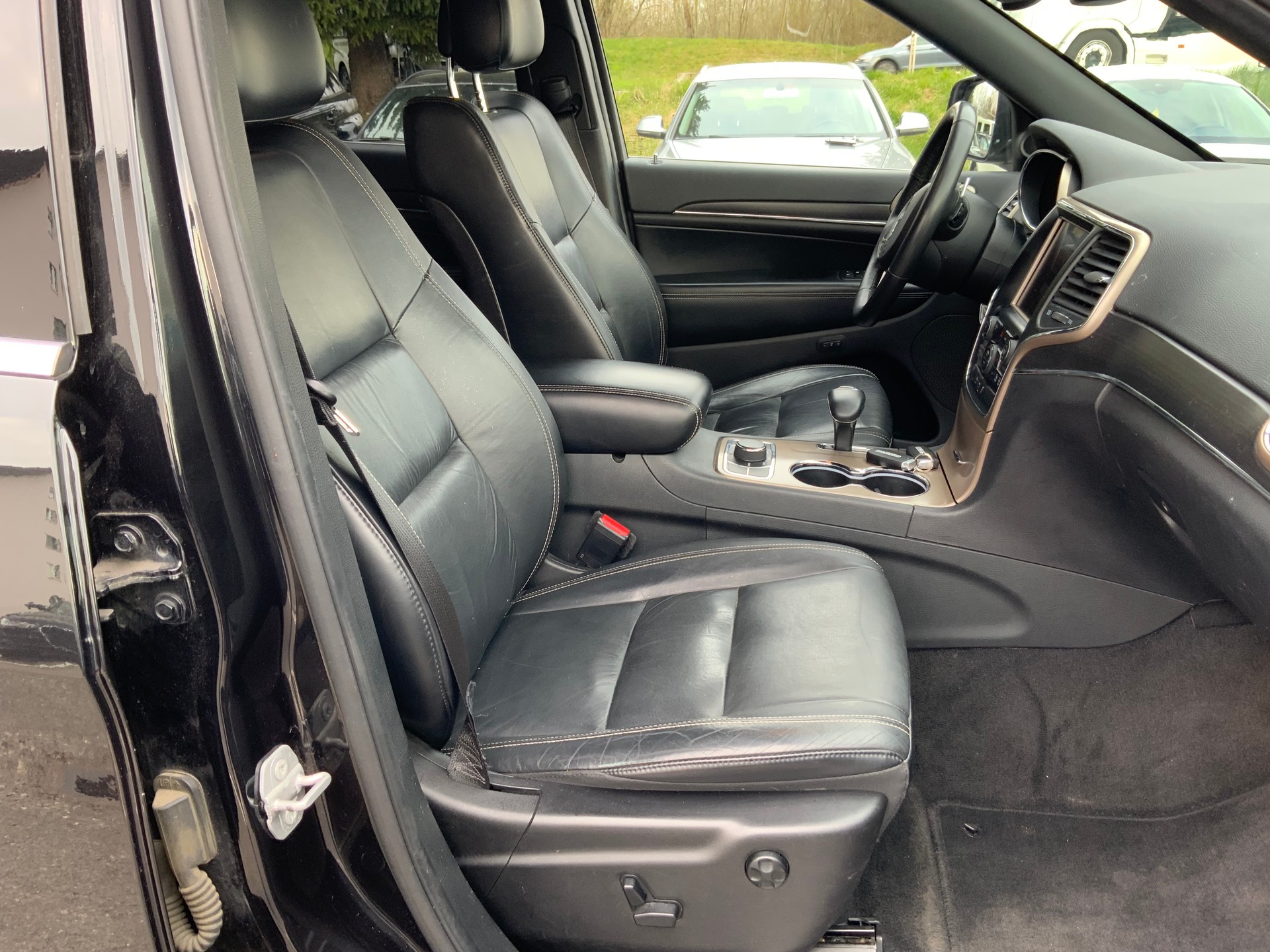JEEP Grand Cherokee 3.0 CRD Limited Automatic-image-10