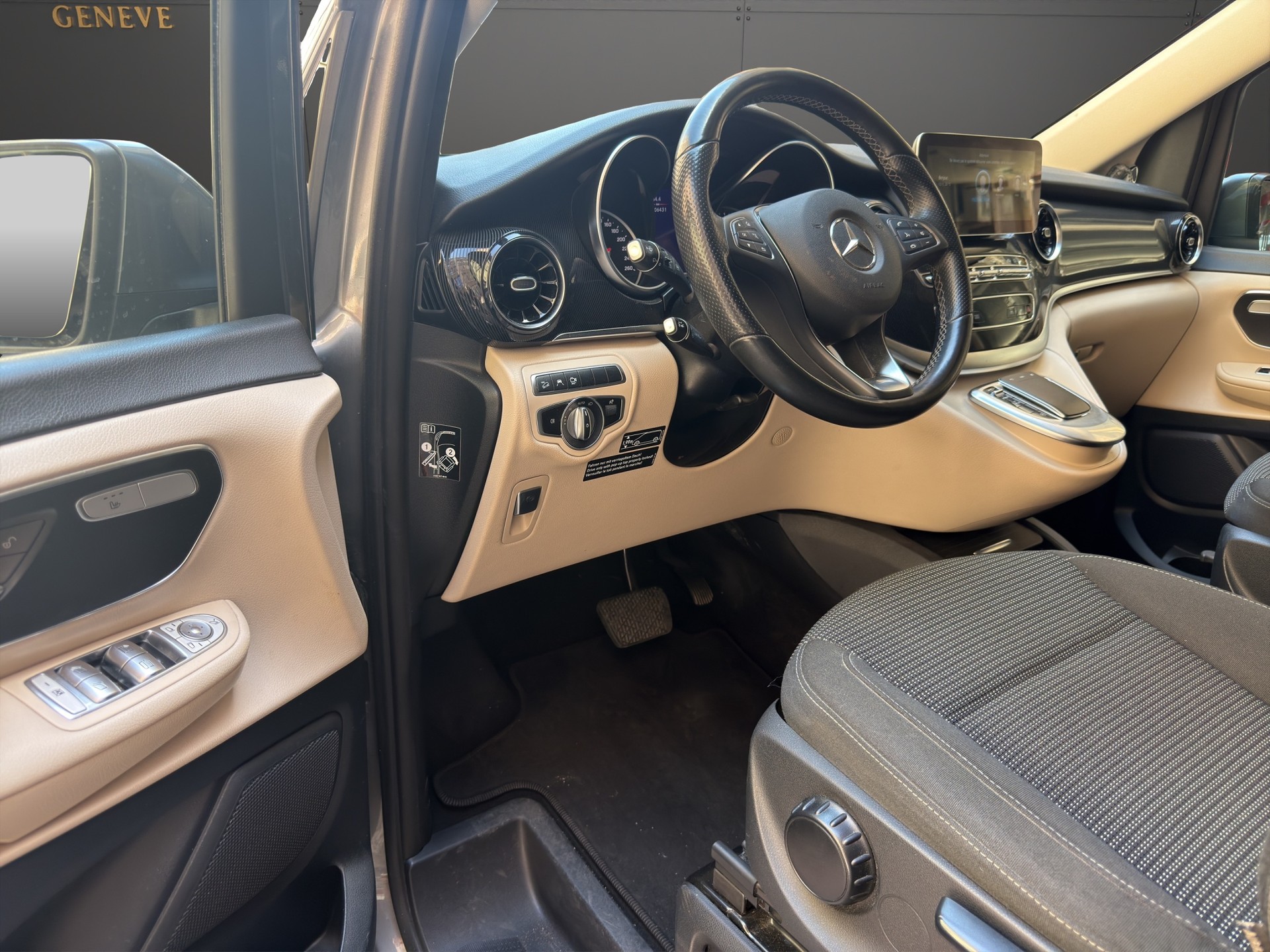 MERCEDES-BENZ MARCO POLO V 250 D 4-Matic-image-8