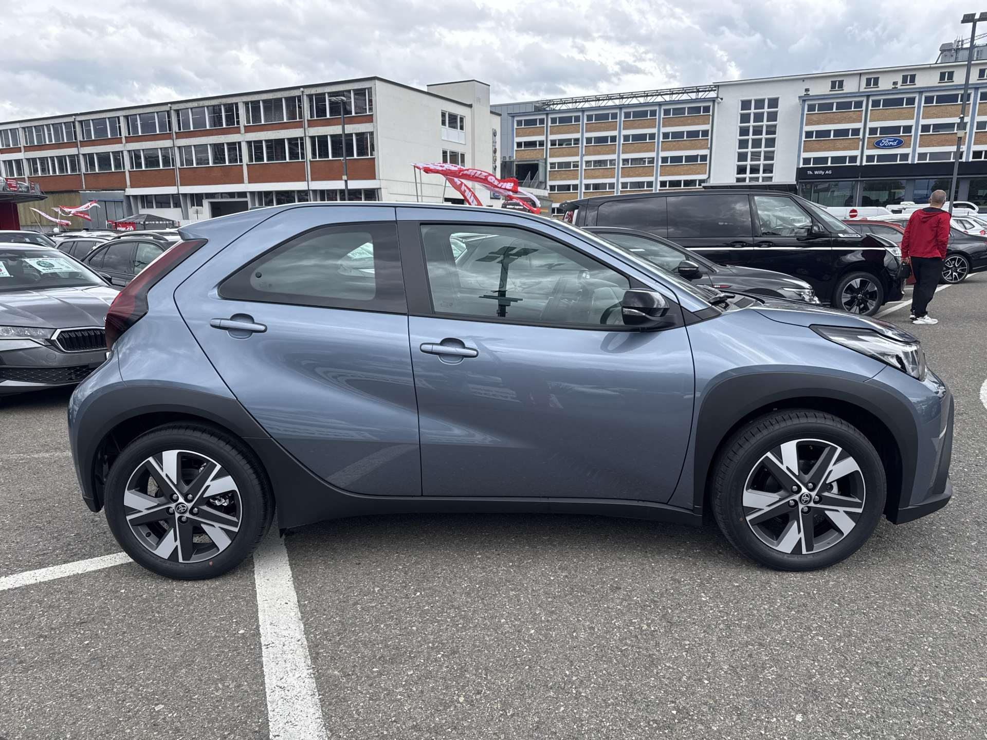 TOYOTA Aygo X 1.5 Comfort NEUES MODELL e-CVT Automat-image-10