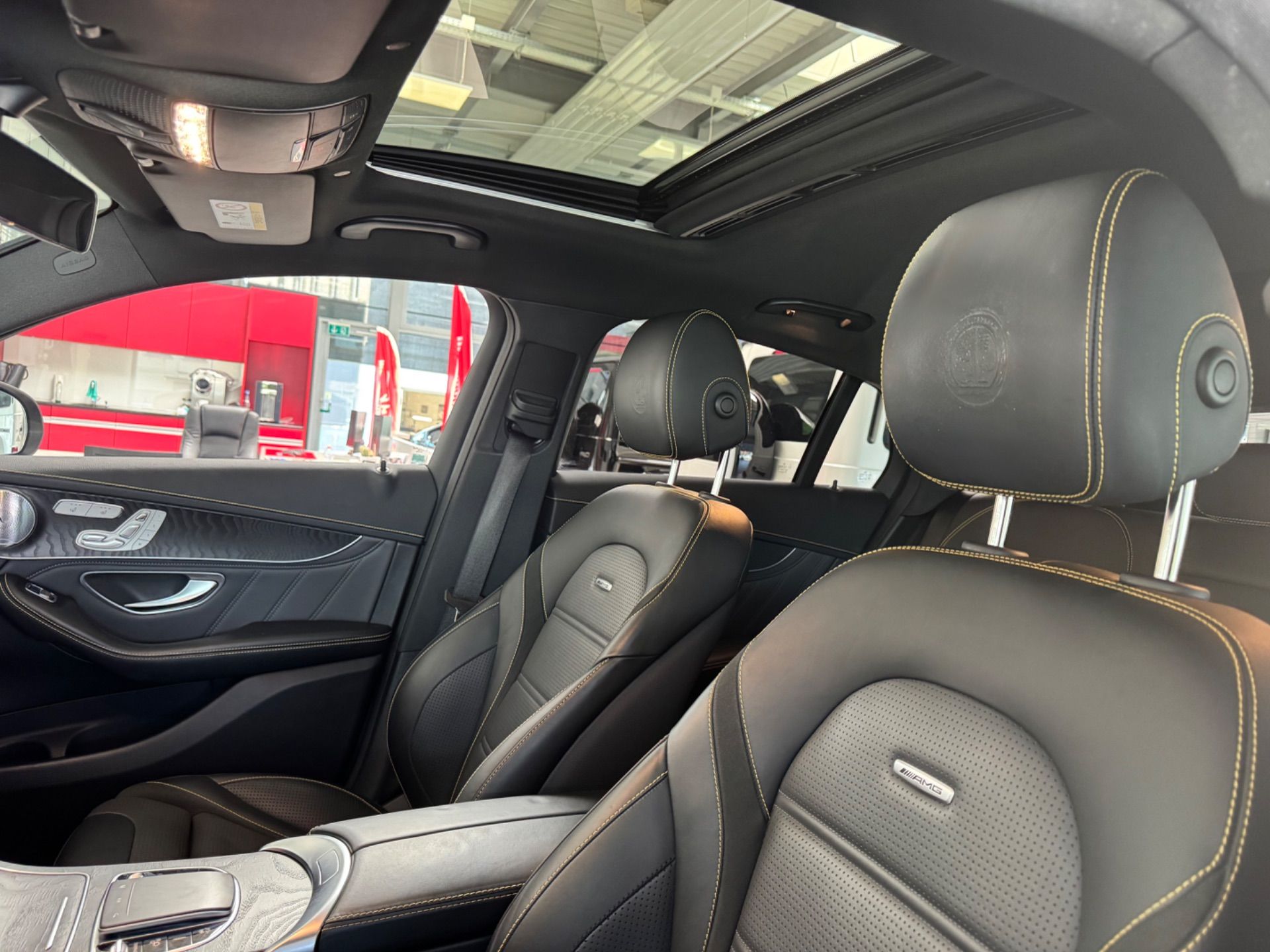 MERCEDES-BENZ GLC 63 AMG GLC Coupé 63 S AMG 4Matic 9G-Tronic-image-14
