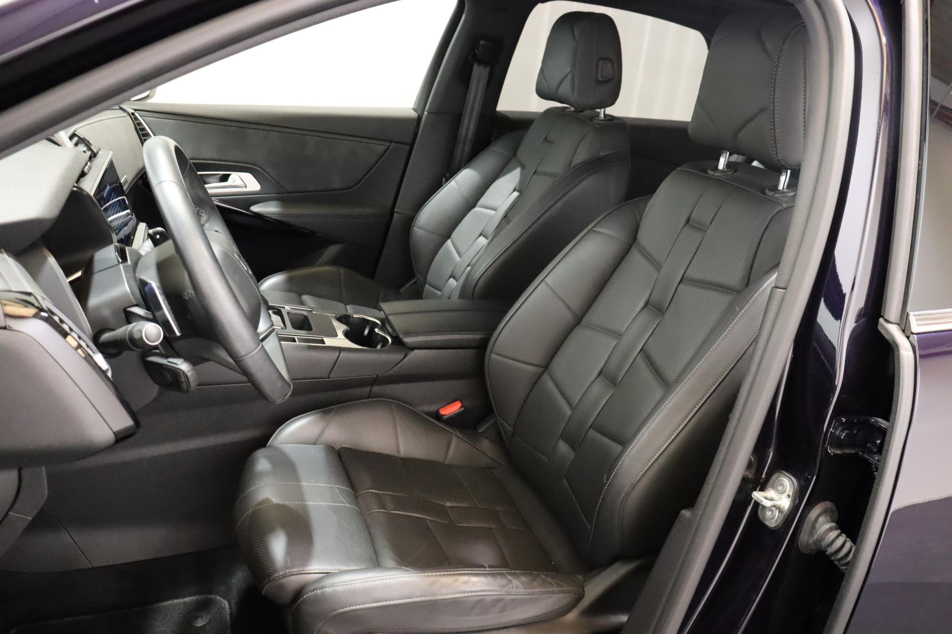 DS AUTOMOBILES 7 Crossback 1.6 E-Tense Be Chic 4x4-image-4