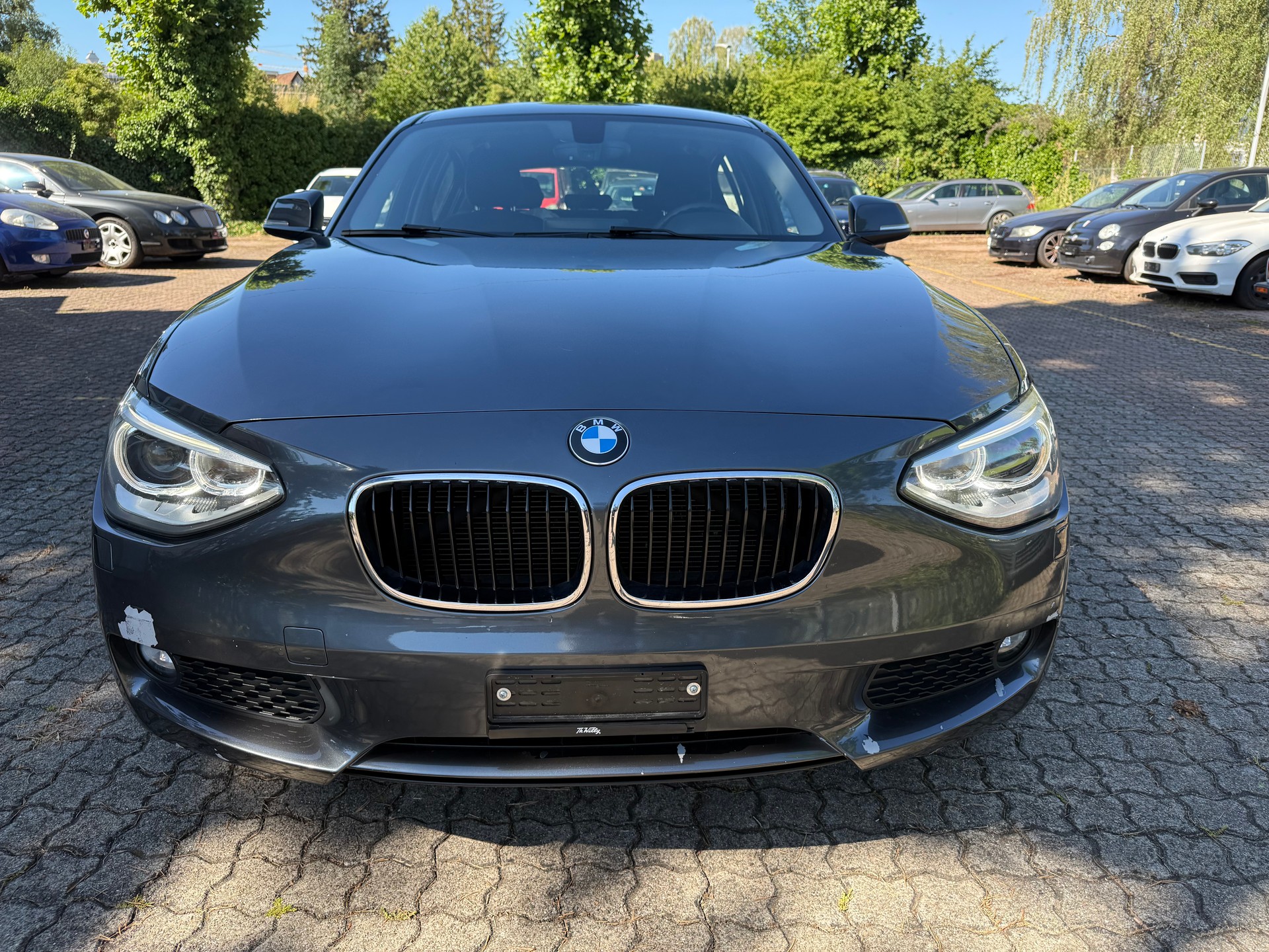 BMW 116i Steptronic-image-1