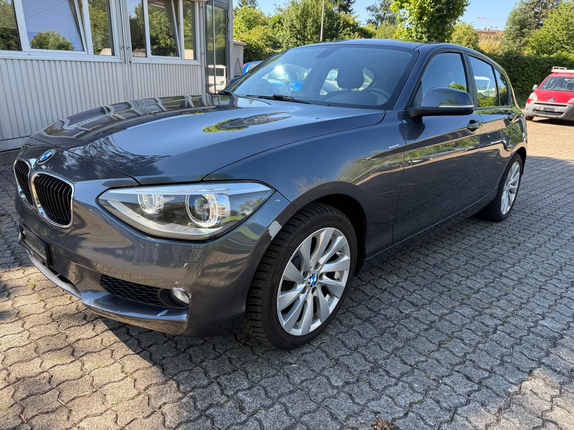 BMW 116i Steptronic-image-0