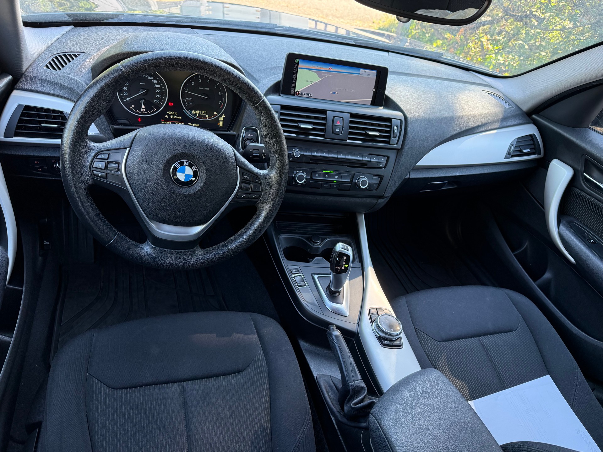BMW 116i Steptronic-image-9