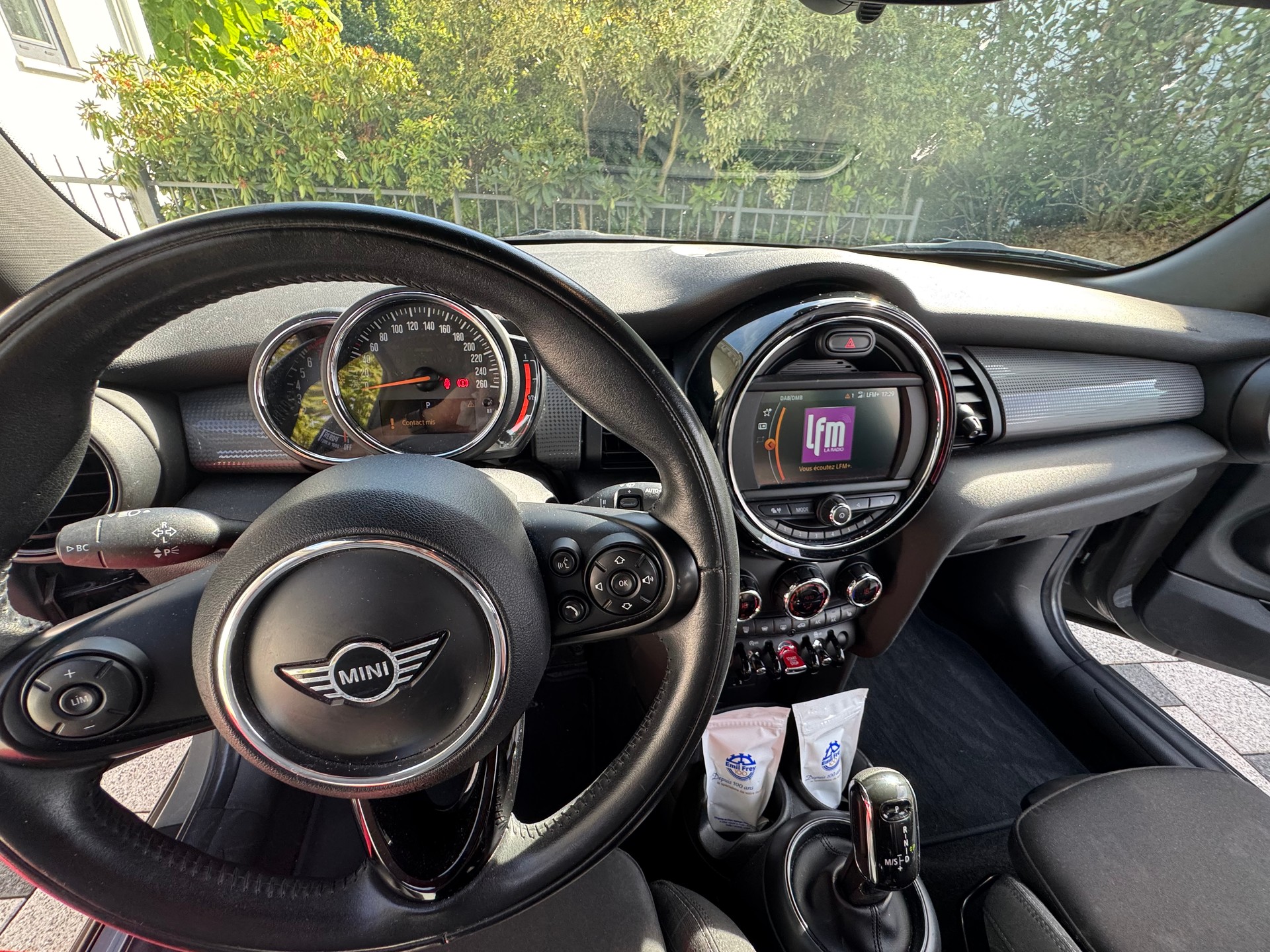 MINI 1.5i Cooper-image-3
