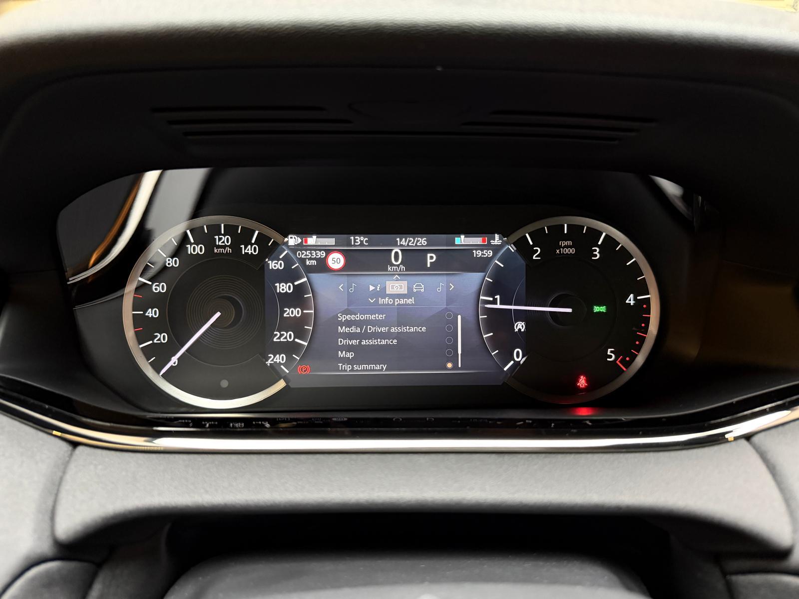 LAND ROVER Range Rover Evoque 2.0 D 200 R-Dynamic HSE-image-22