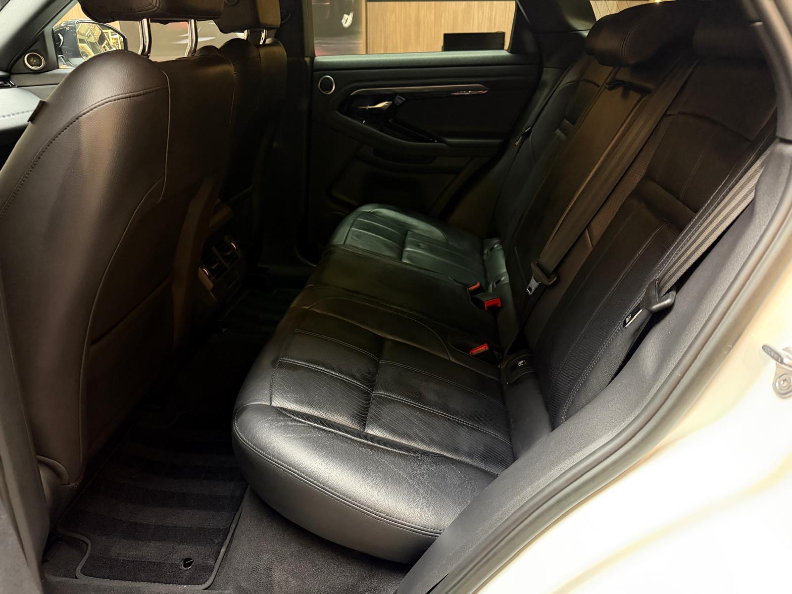 LAND ROVER Range Rover Evoque 2.0 D 200 R-Dynamic HSE-image-16
