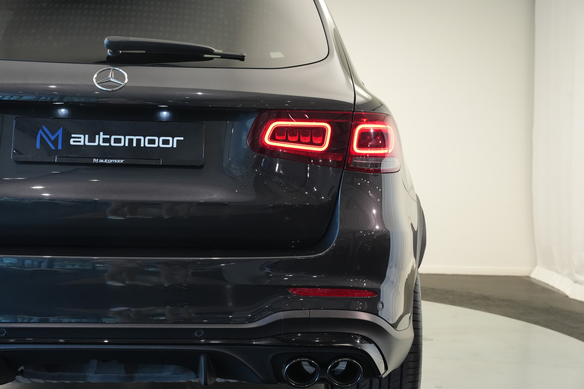 MERCEDES-BENZ GLC 43 AMG 4Matic 9G-Tronic *CH-FZ* *Pano* *Burmester* *HuD* *AHK*-image-39