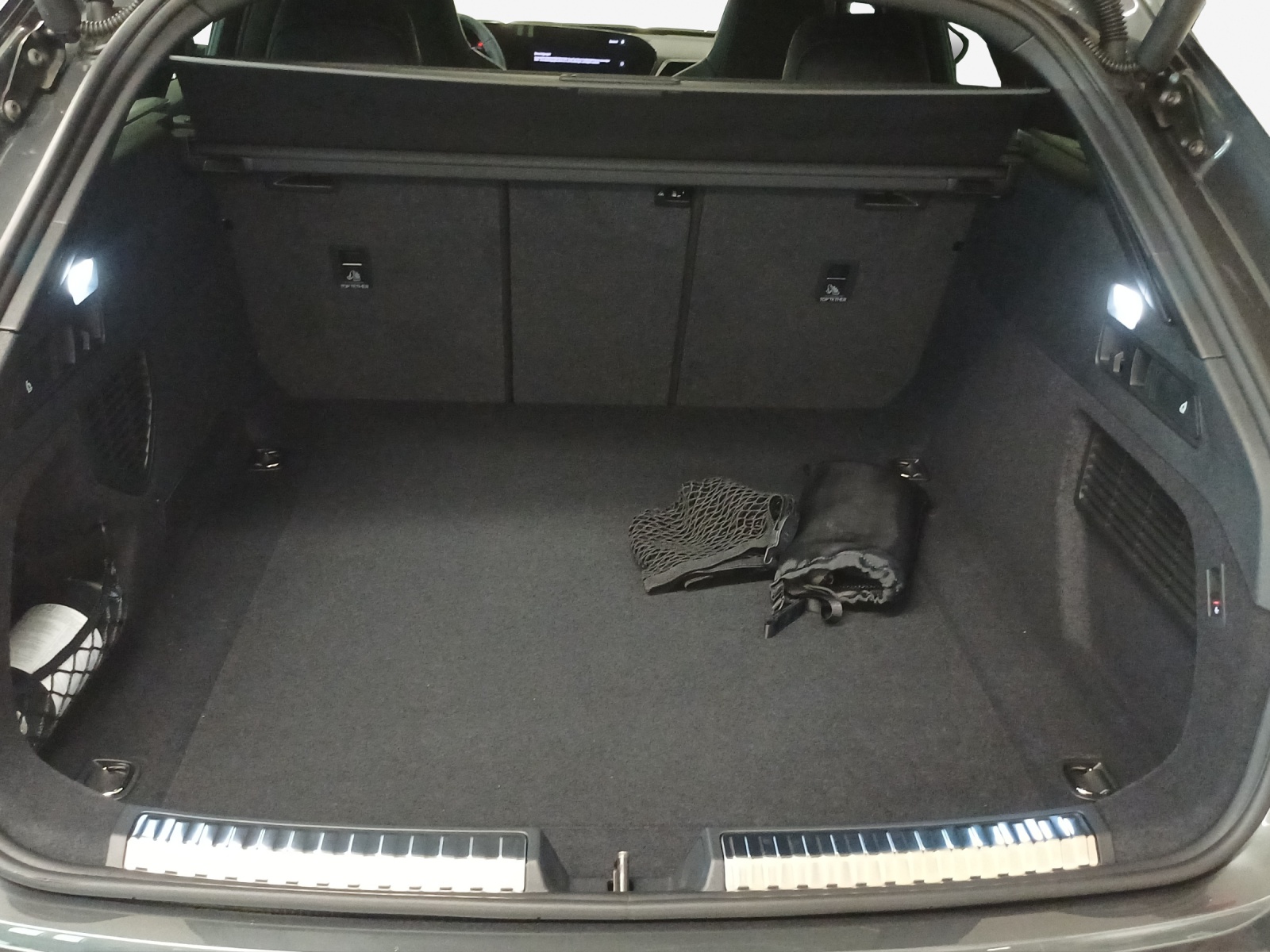 AUDI S5 Avant TFSI quattro S tronic-image-12