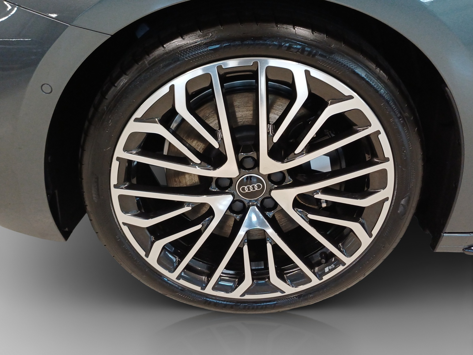 AUDI S5 Avant TFSI quattro S tronic-image-13