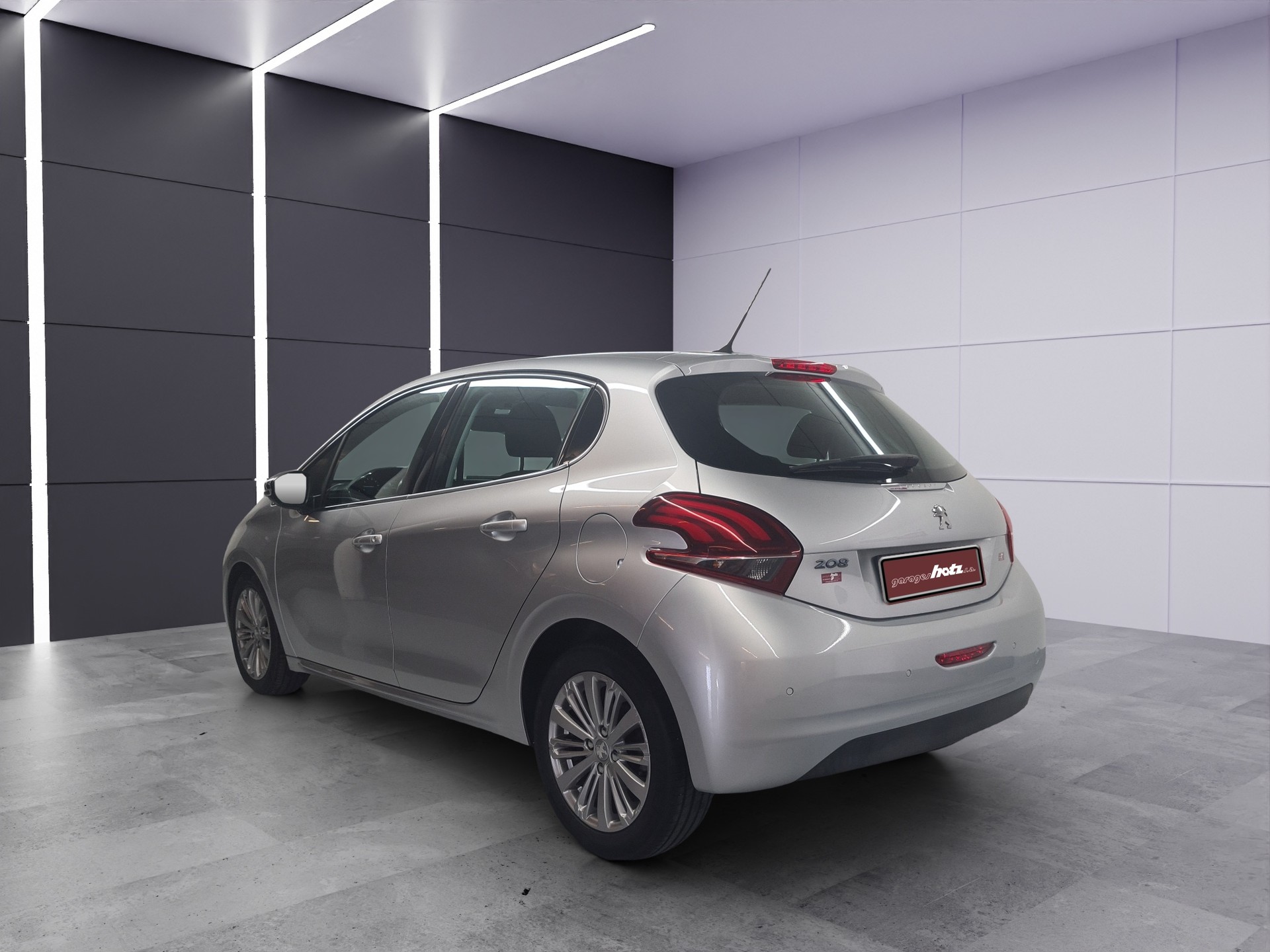 PEUGEOT 208 1.2 Allure-image-3