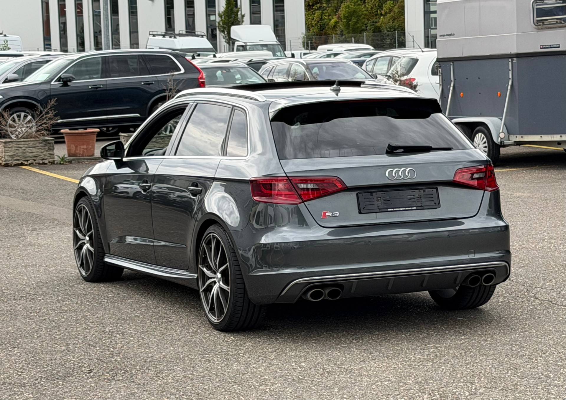 AUDI S3 Sportback 2.0 TFSI quattro S-tronic-image-1
