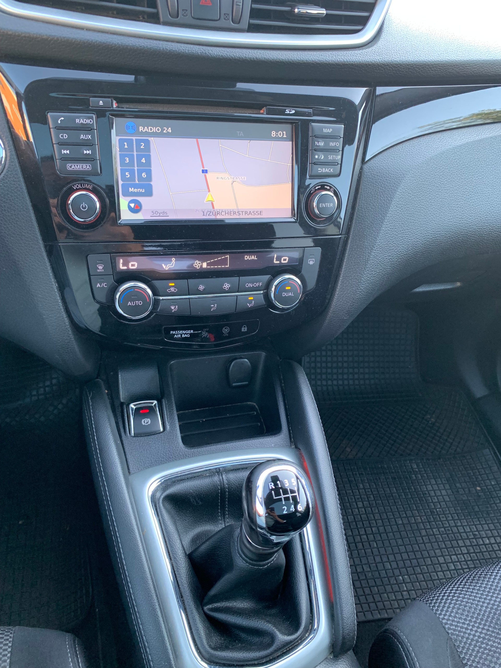 NISSAN Qashqai 1.5 dCi tekna-image-9